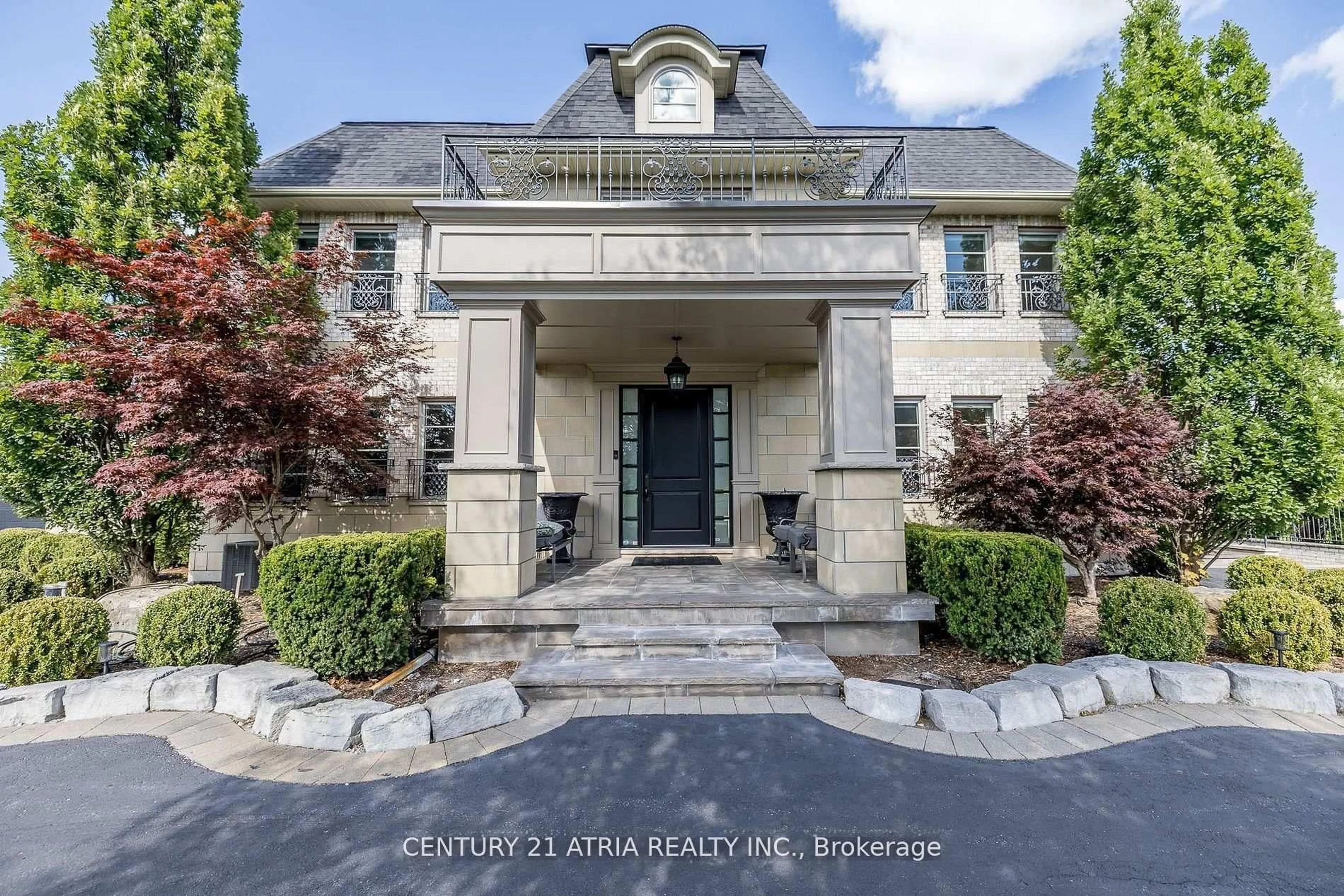 Unknown for 111 Lake Woods Dr, Whitchurch-Stouffville Ontario L4A 1P1