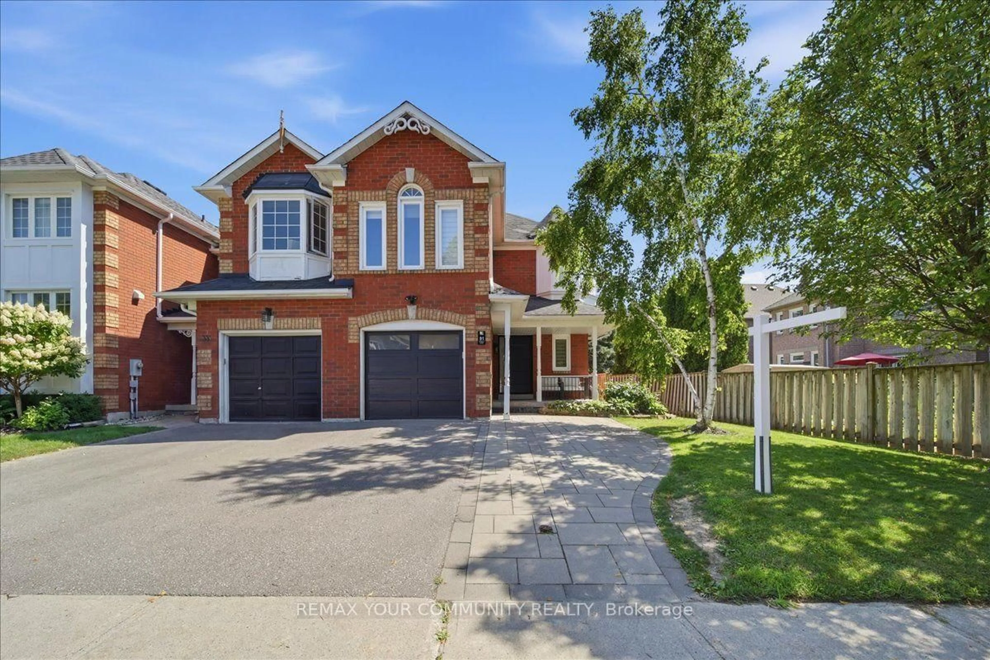 Home with brick exterior material, street for 91 Downey Circ, Aurora Ontario L4G 7E8