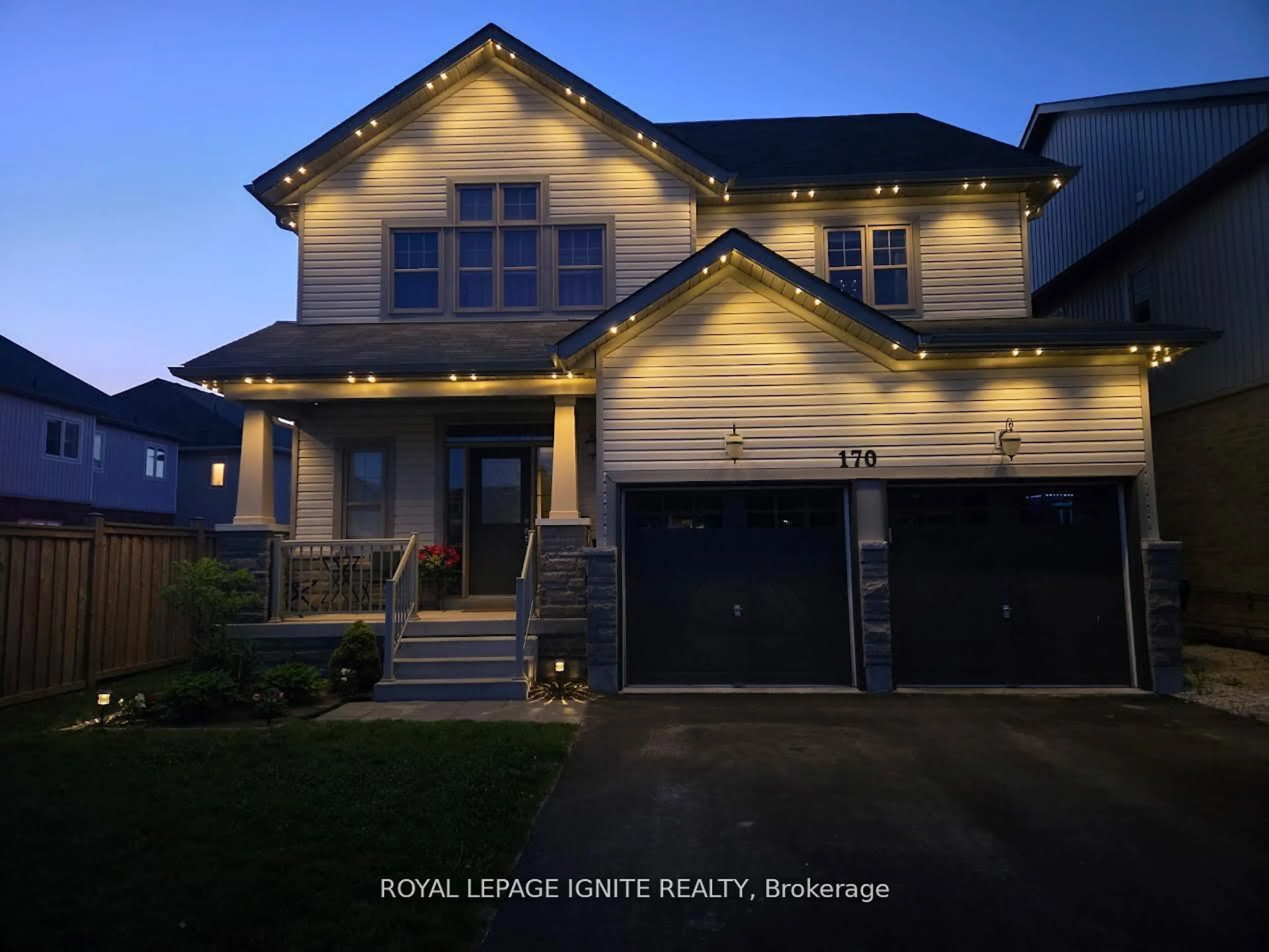 Home with brick exterior material, street for 170 Gold Park Gate, Essa Ontario L3W 0B4
