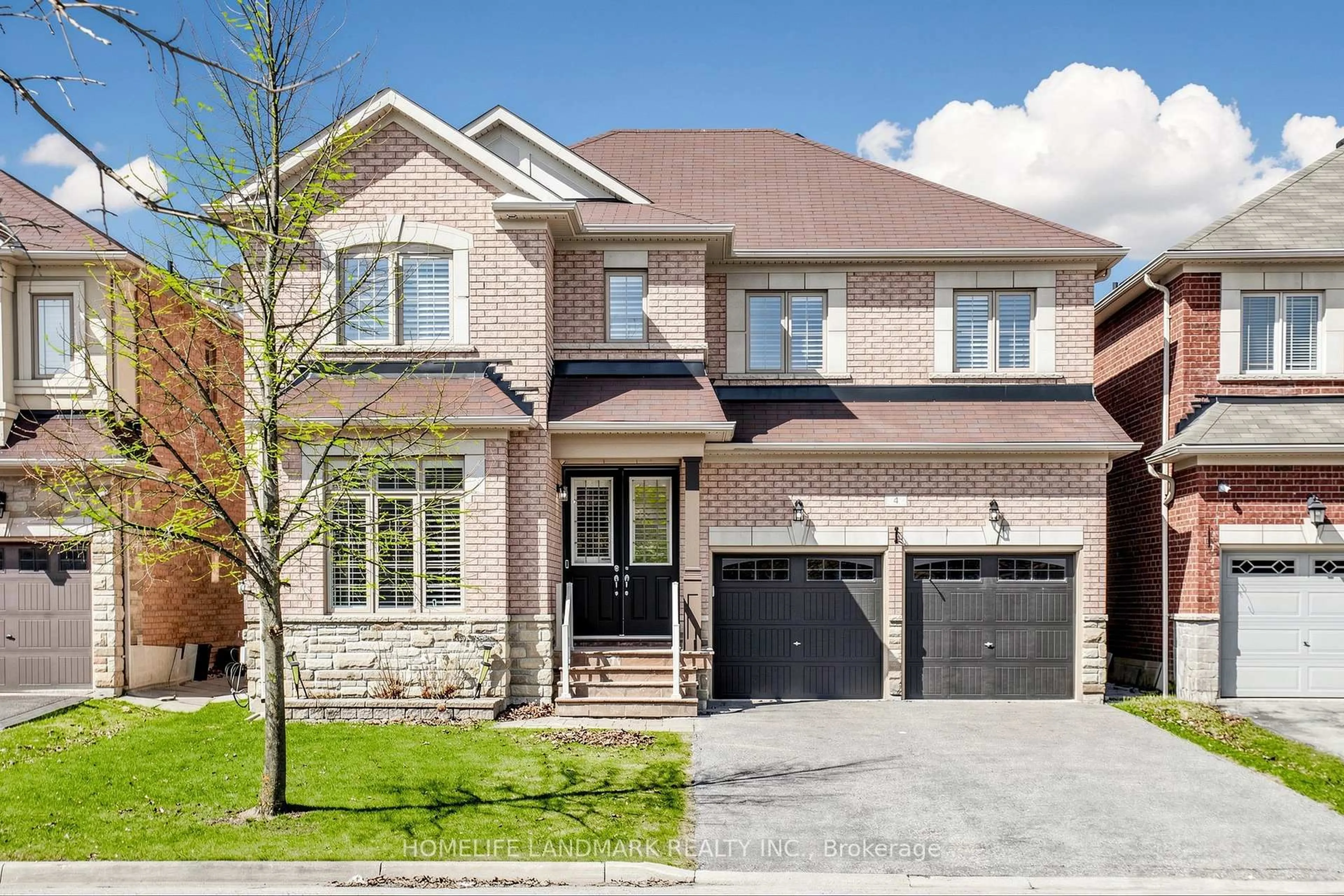 Home with brick exterior material, street for 4 Merton St, Richmond Hill Ontario L4E 2Z2