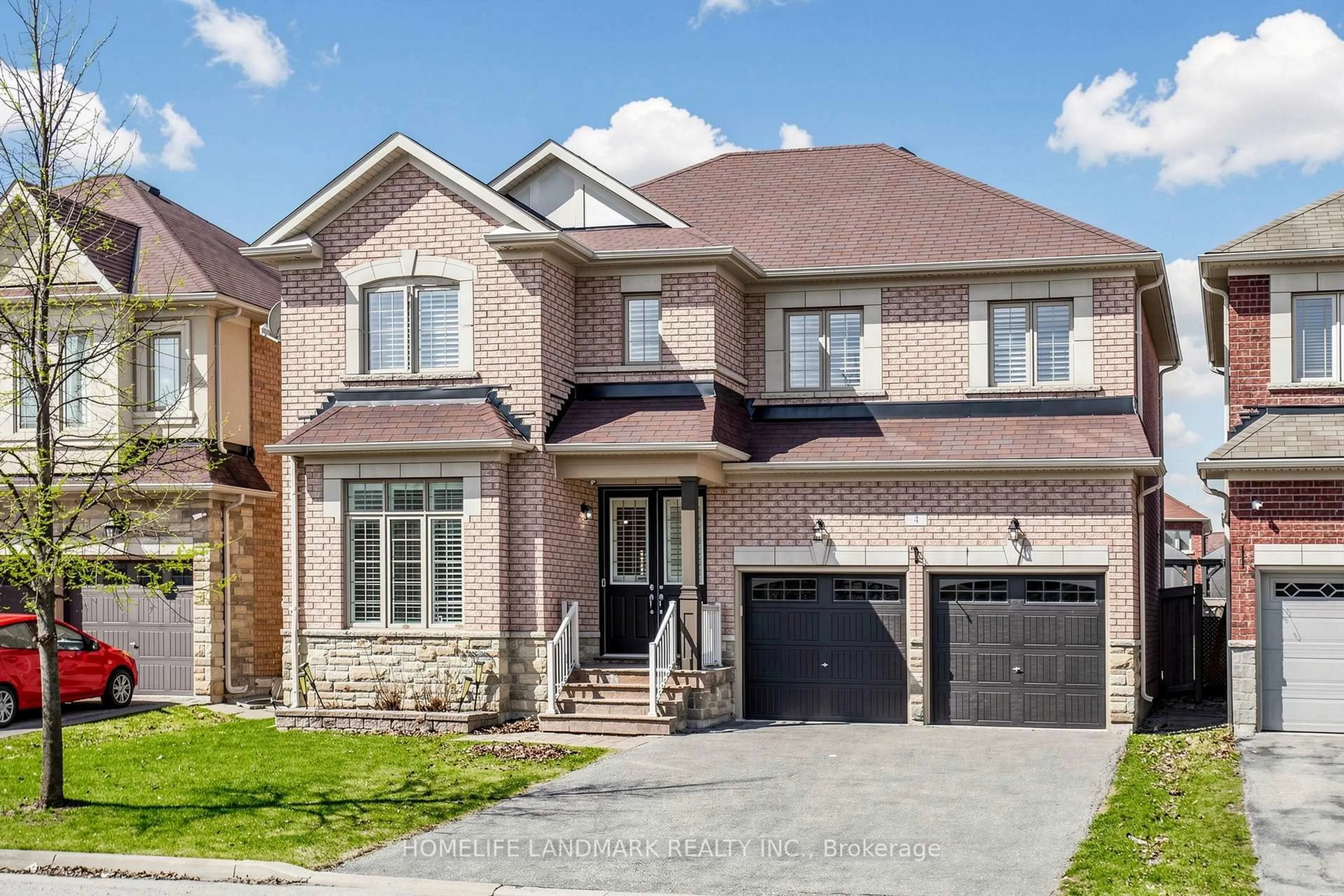 Home with brick exterior material, street for 4 Merton St, Richmond Hill Ontario L4E 2Z2