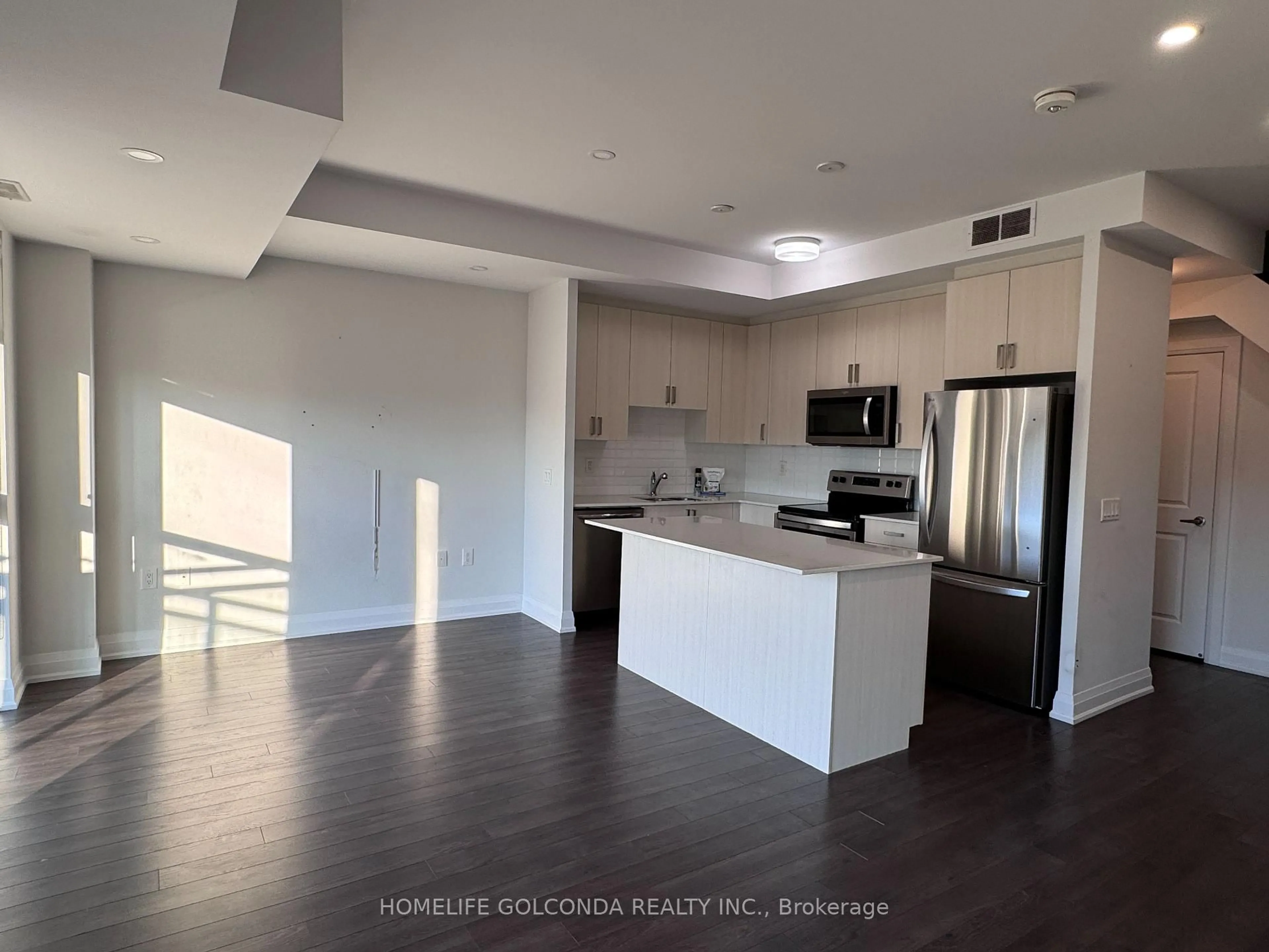 Open concept kitchen, unknown for 5309 Highway 7 St #A403, Vaughan Ontario L4L 0B4