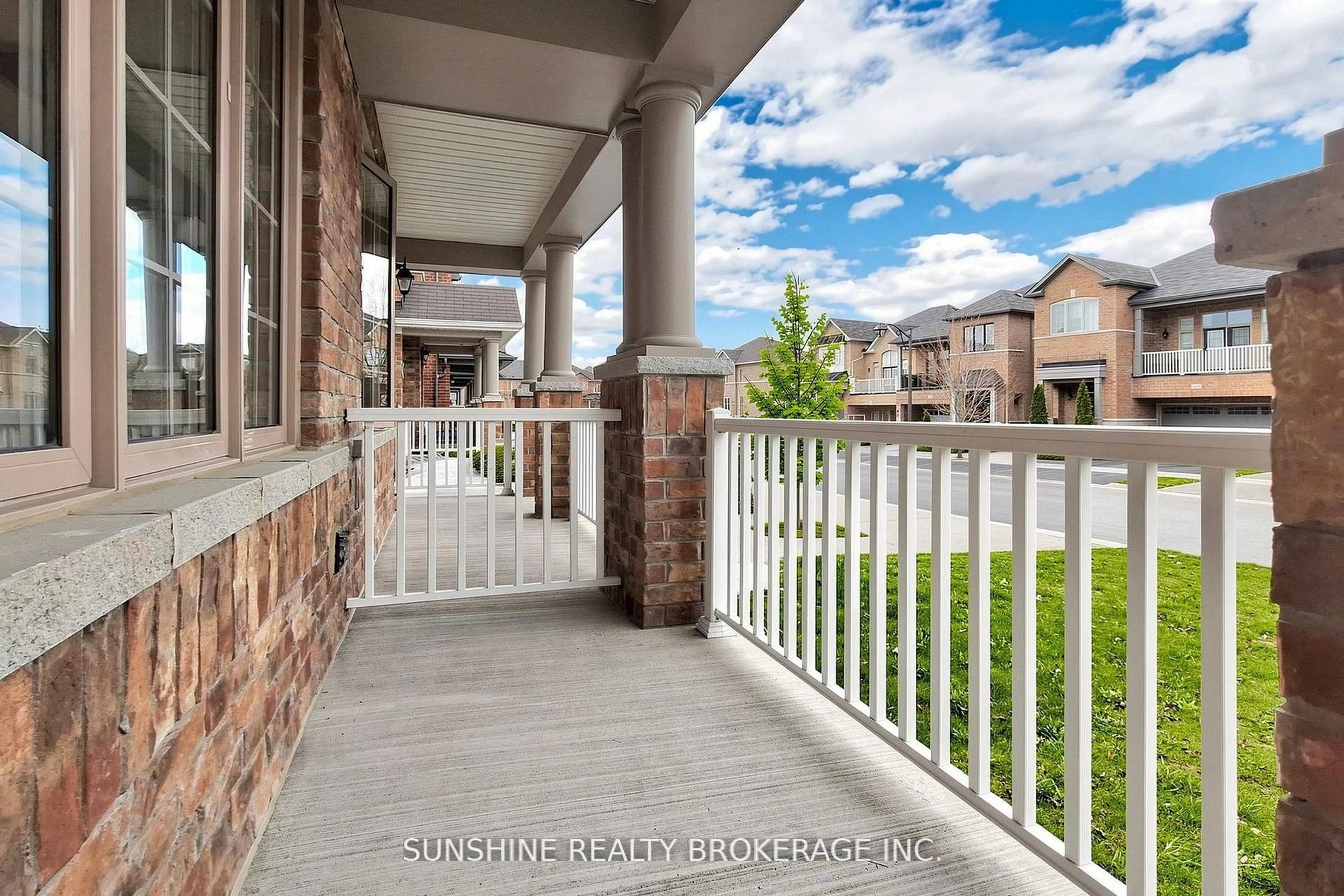 Unknown for 130 Spofford Dr, Whitchurch-Stouffville Ontario L4A 4P6