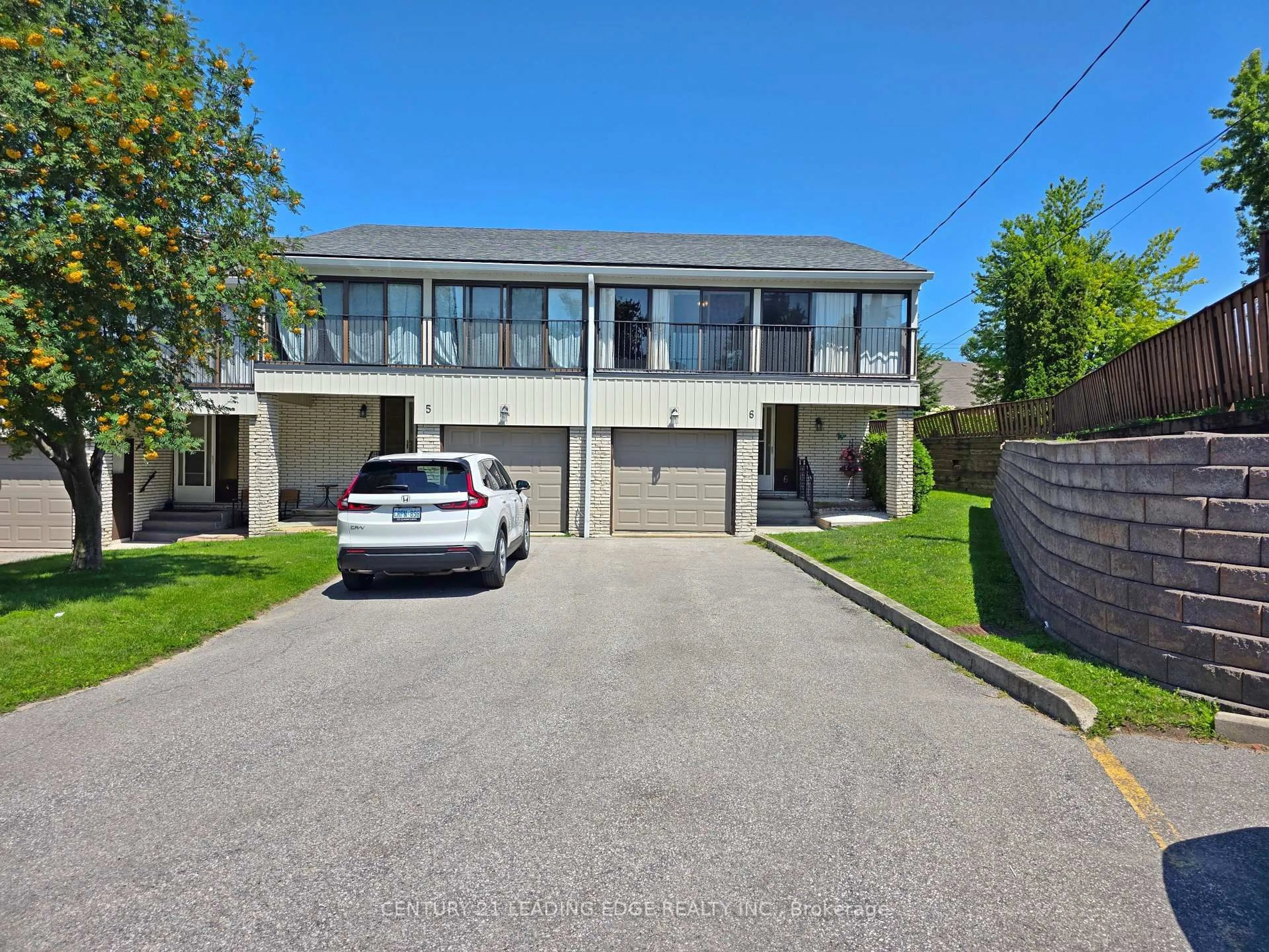 A pic from outside/outdoor area/front of a property/back of a property/a pic from drone, street for 433 May St #6, Brock Ontario L0K 1A0