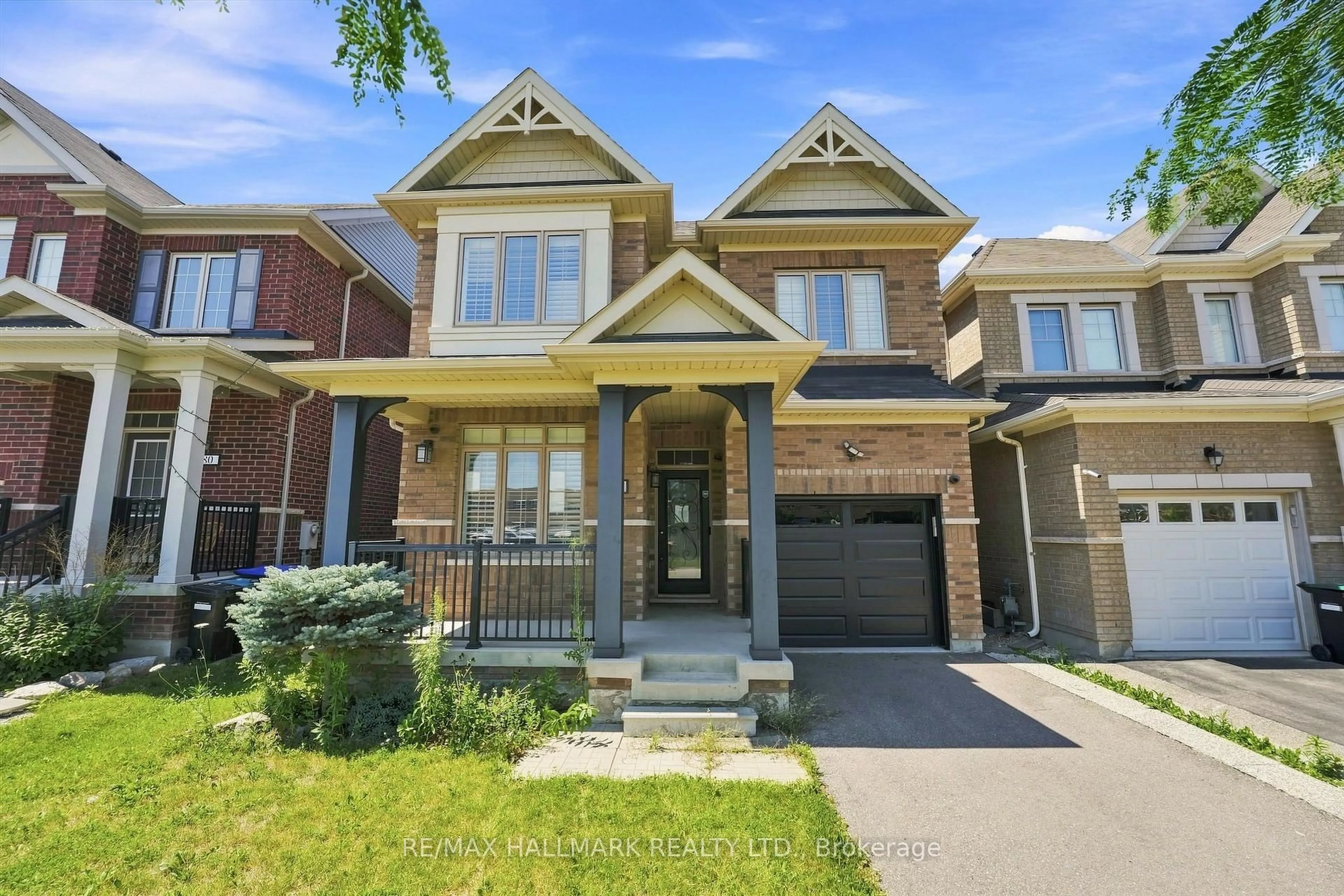 Home with brick exterior material, street for 82 Martin Tr, New Tecumseth Ontario L0G 1W0