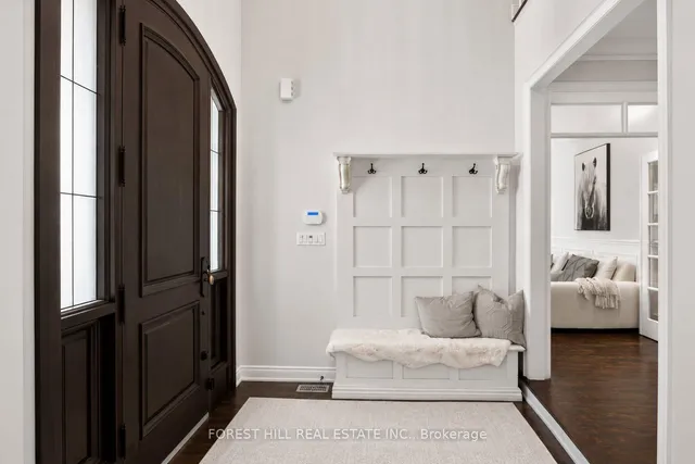 110 Cook's Mill Cres, Vaughan 2