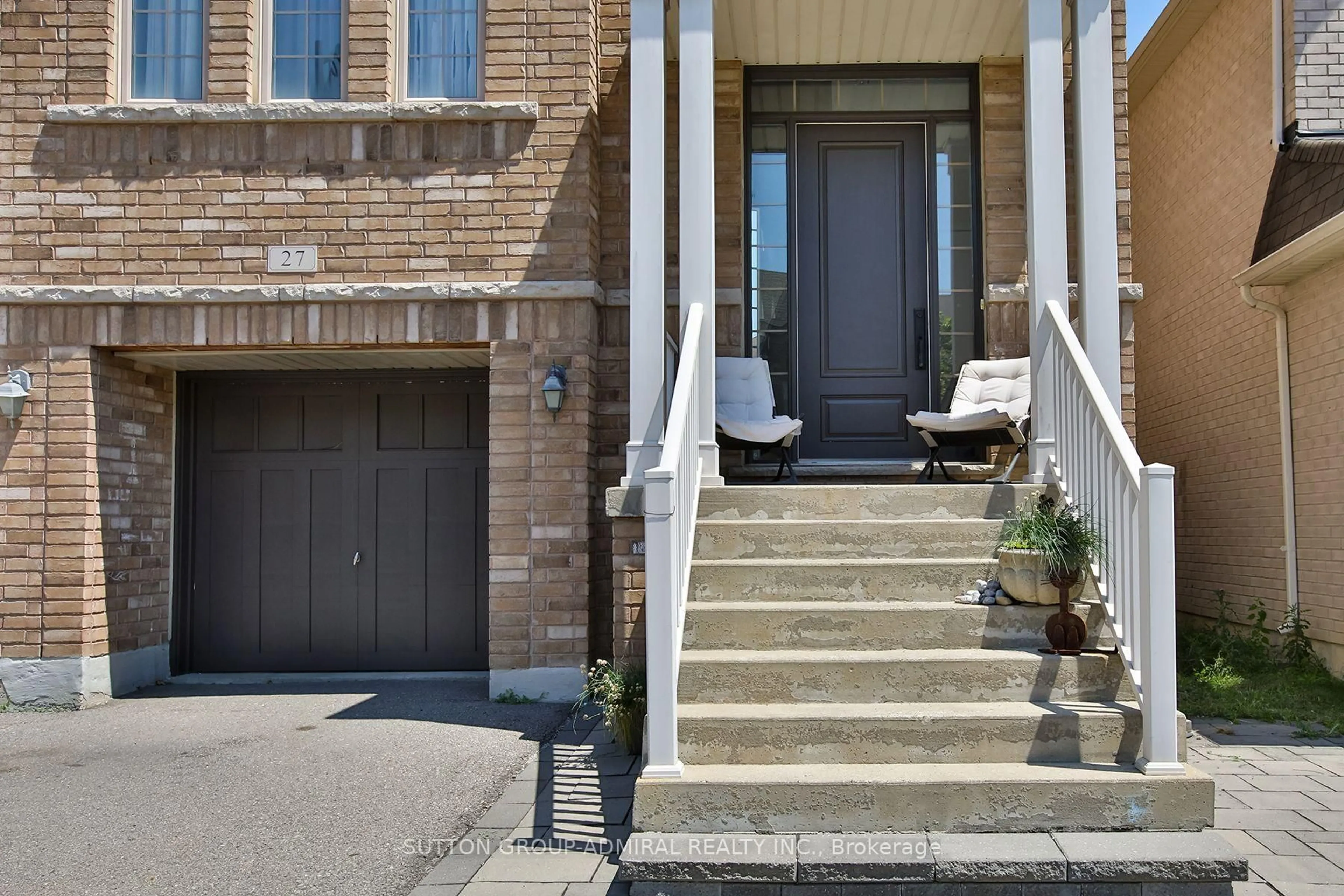 Unknown for 27 Givon St, Vaughan Ontario L6A 0W2