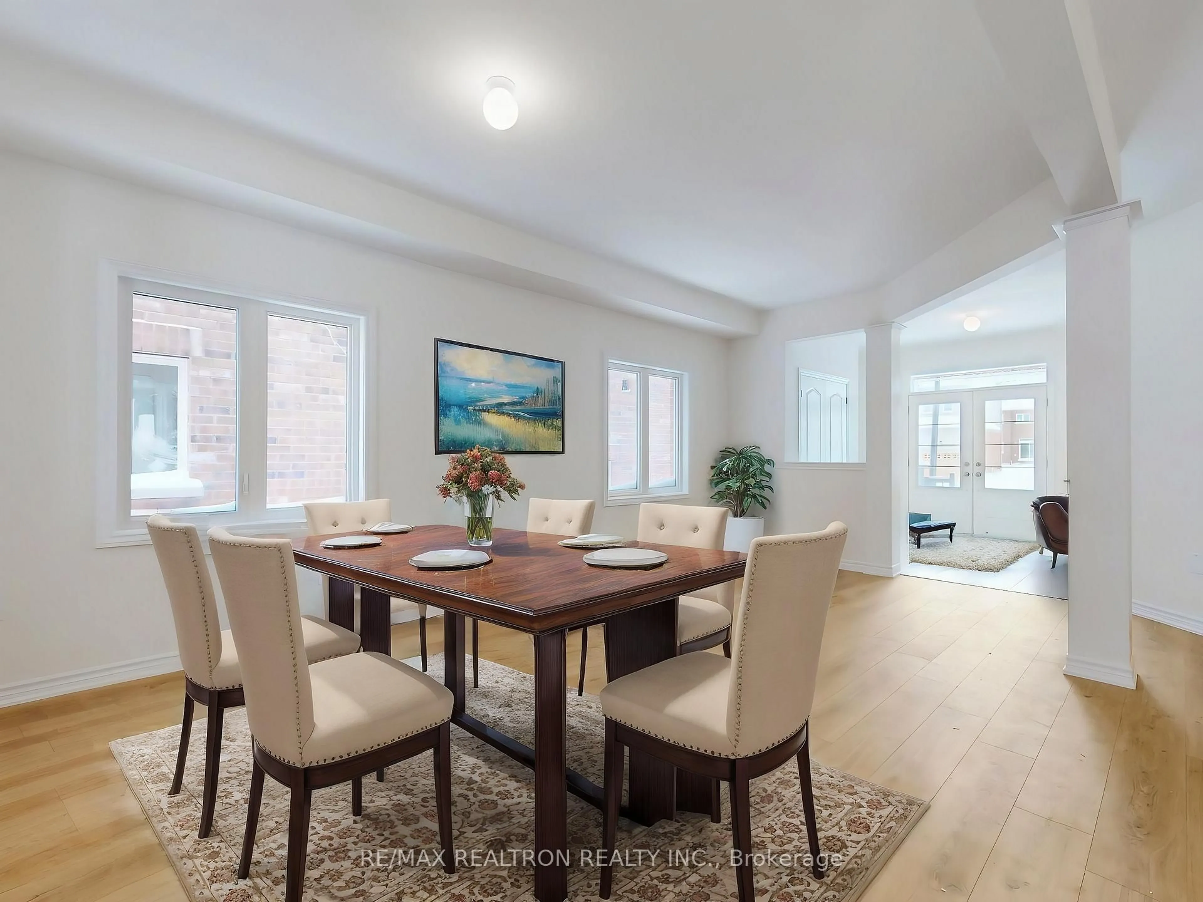 Dining room, unknown for 6 Grieve Ave, Georgina Ontario L0E 1R0