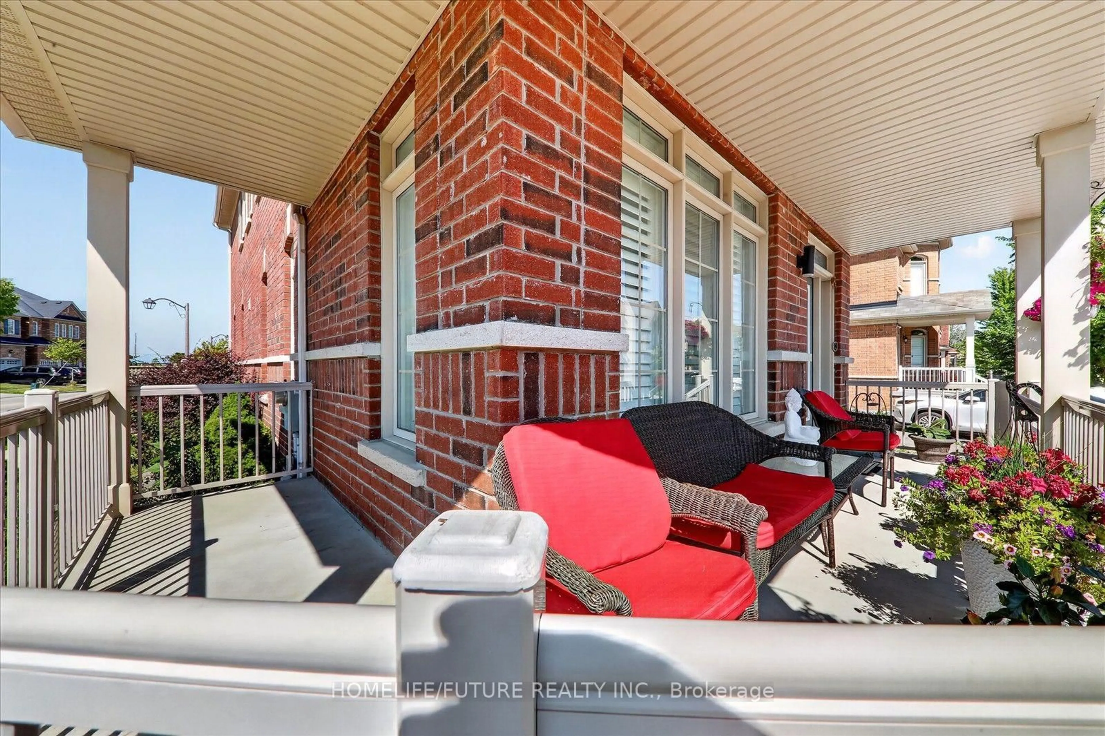 Patio, street for 2 Astrid Terr, Markham Ontario L6E 0J8