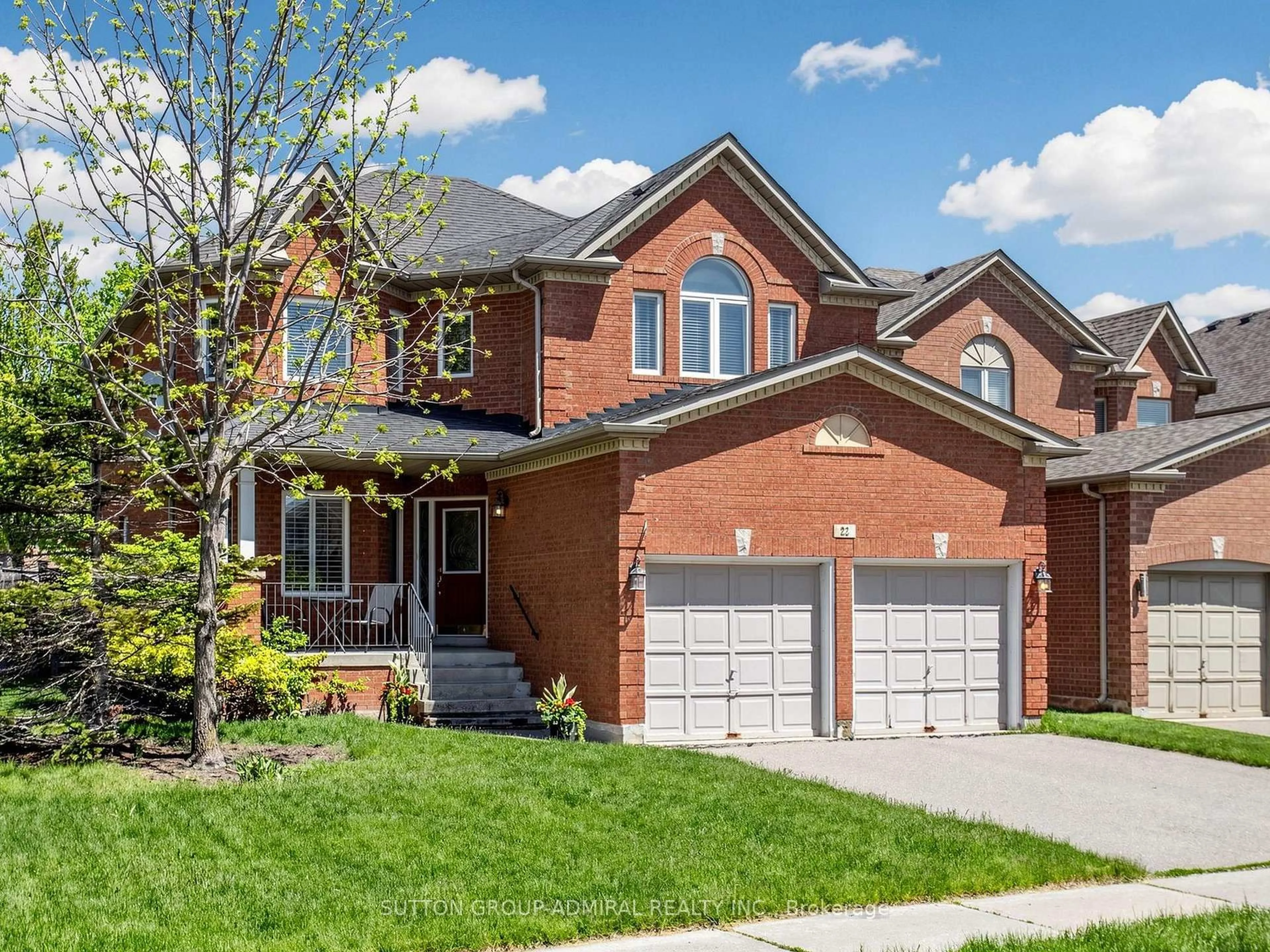 Home with brick exterior material, street for 22 Canyon Hill Ave, Richmond Hill Ontario L4C 0S3