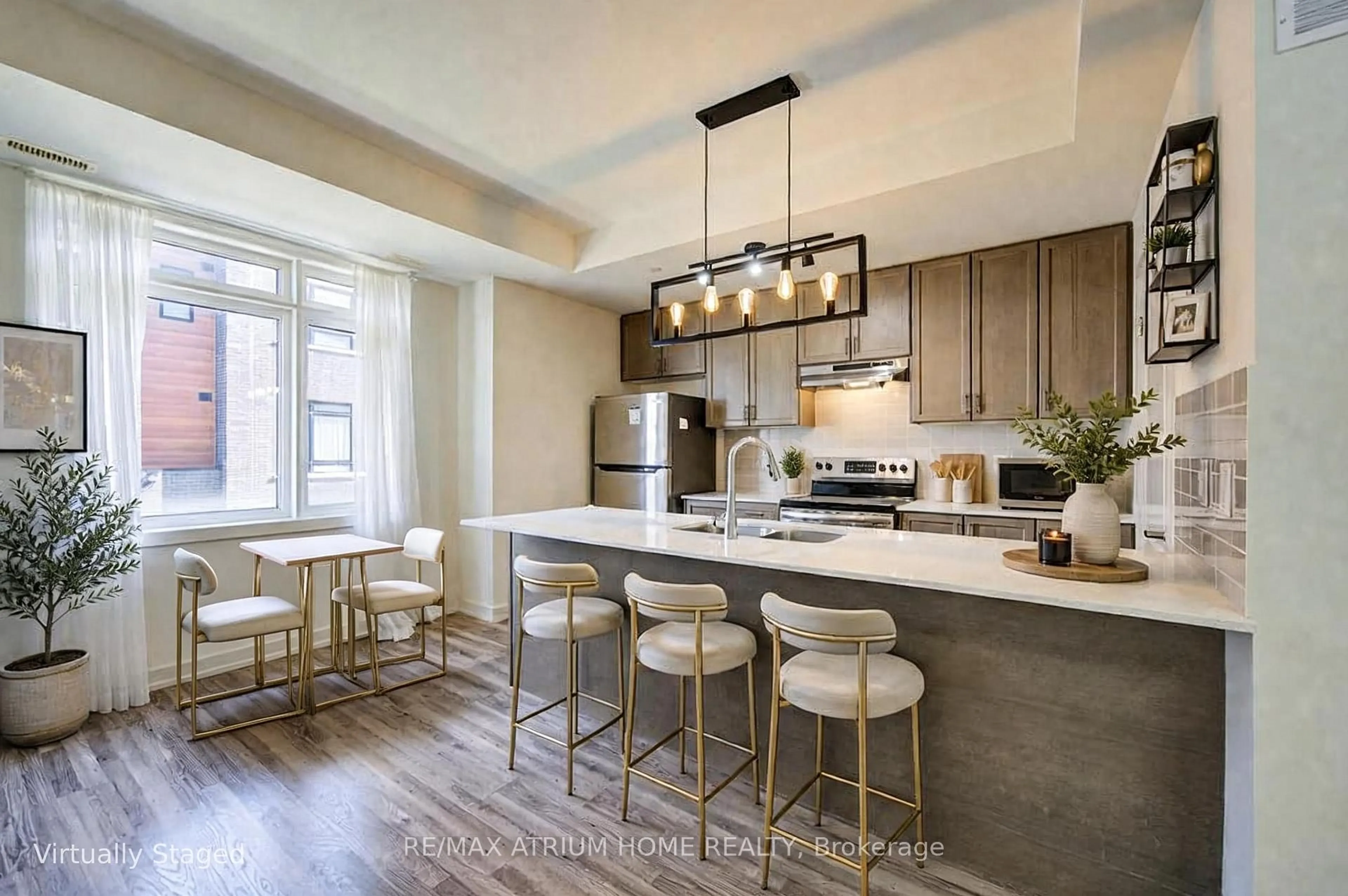 Open concept kitchen, unknown for 370 Red Maple Rd #83, Richmond Hill Ontario L4C 5T4