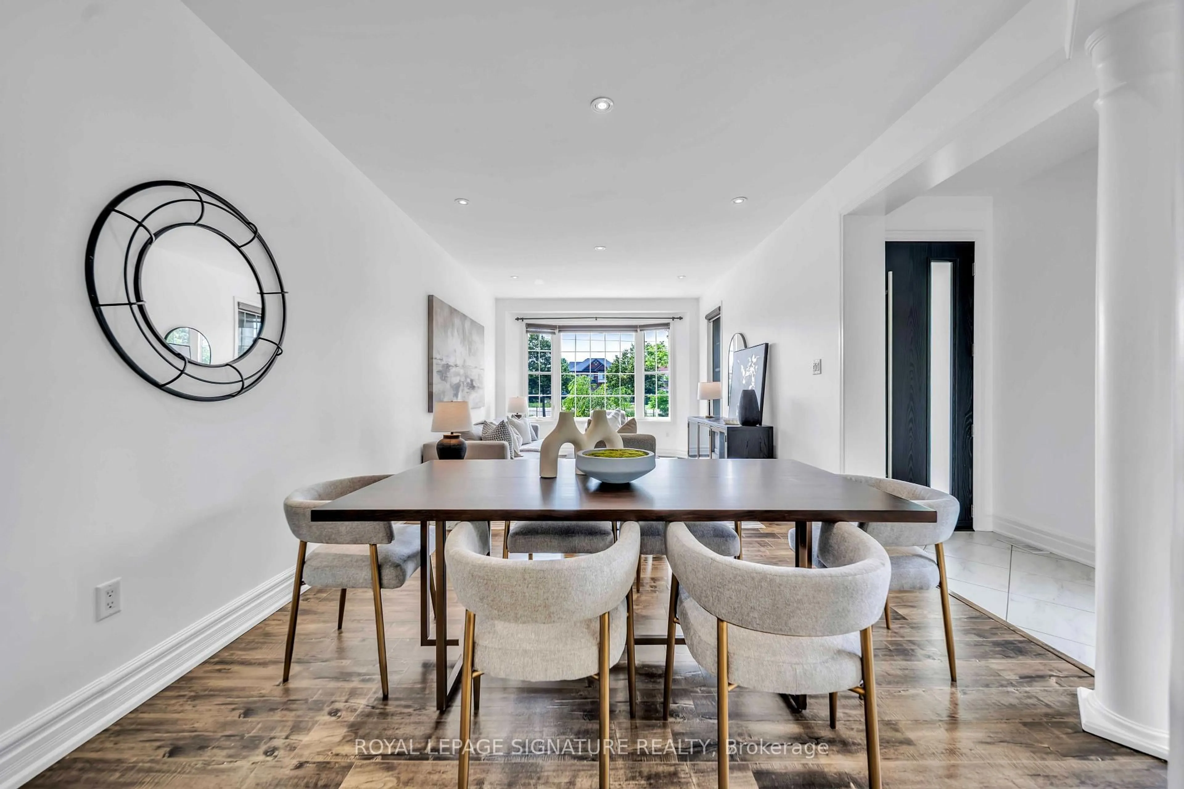 Dining room, unknown for 81 Bulmer Cres, Newmarket Ontario L3X 3K1