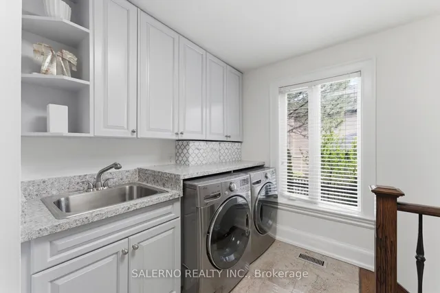 107 Deerchase Circ, Vaughan 4