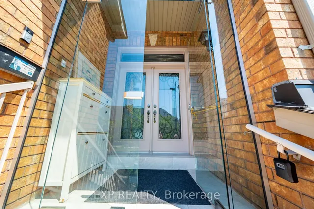 3 Baffin Crt, Richmond Hill 5