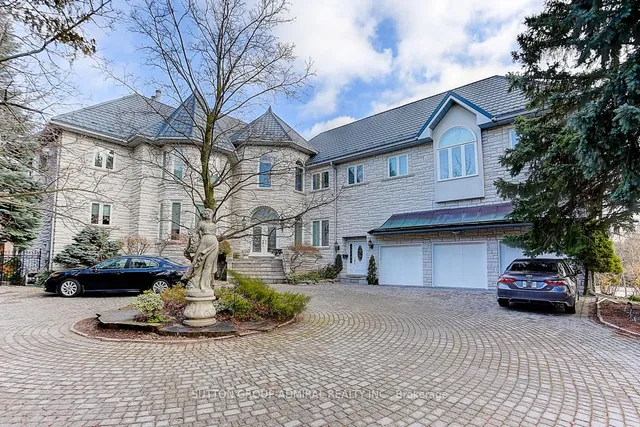 206 Arnold Ave, Vaughan 2