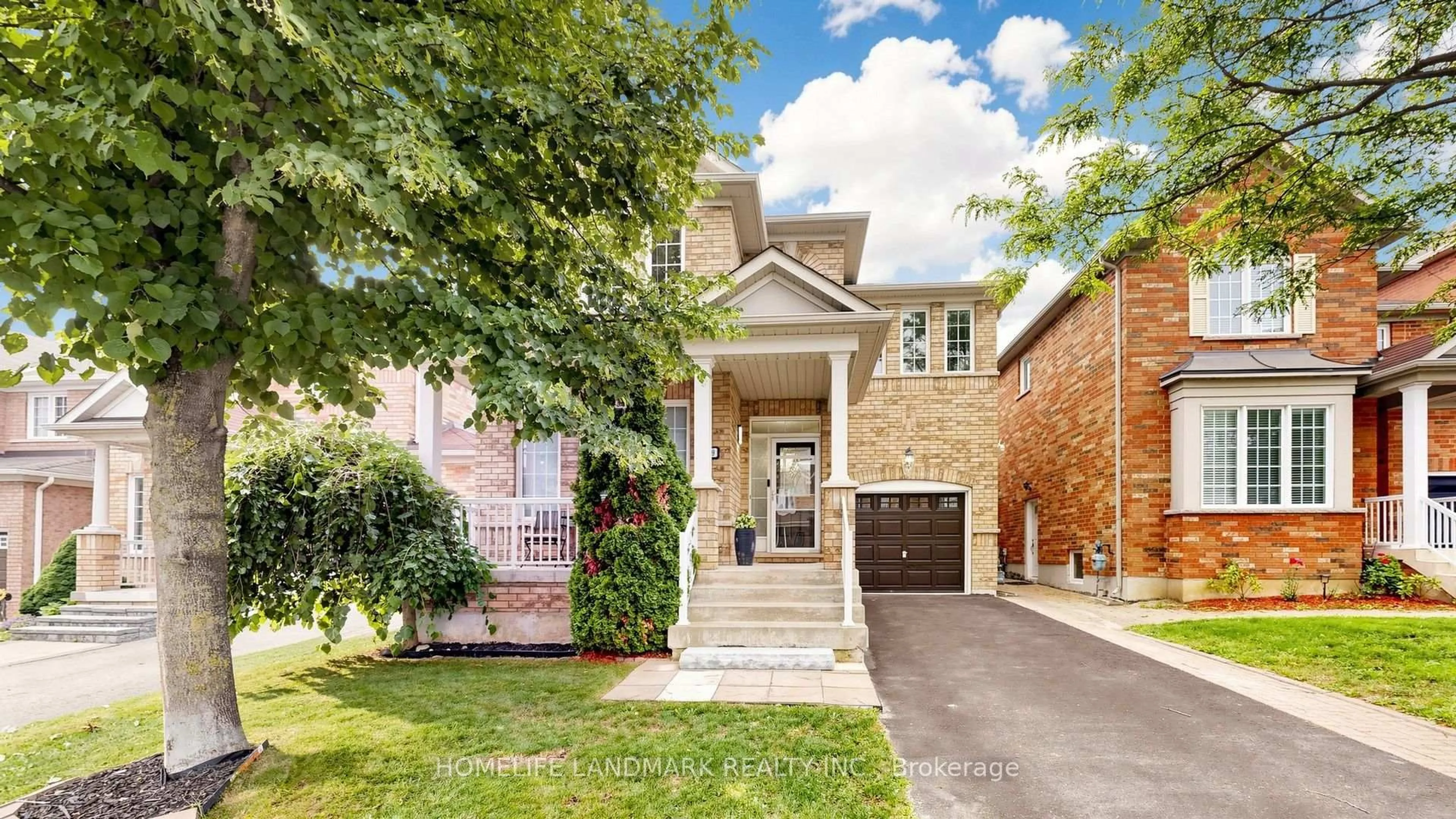 Home with brick exterior material, street for 129 Beare Tr, Newmarket Ontario L3X 3B6