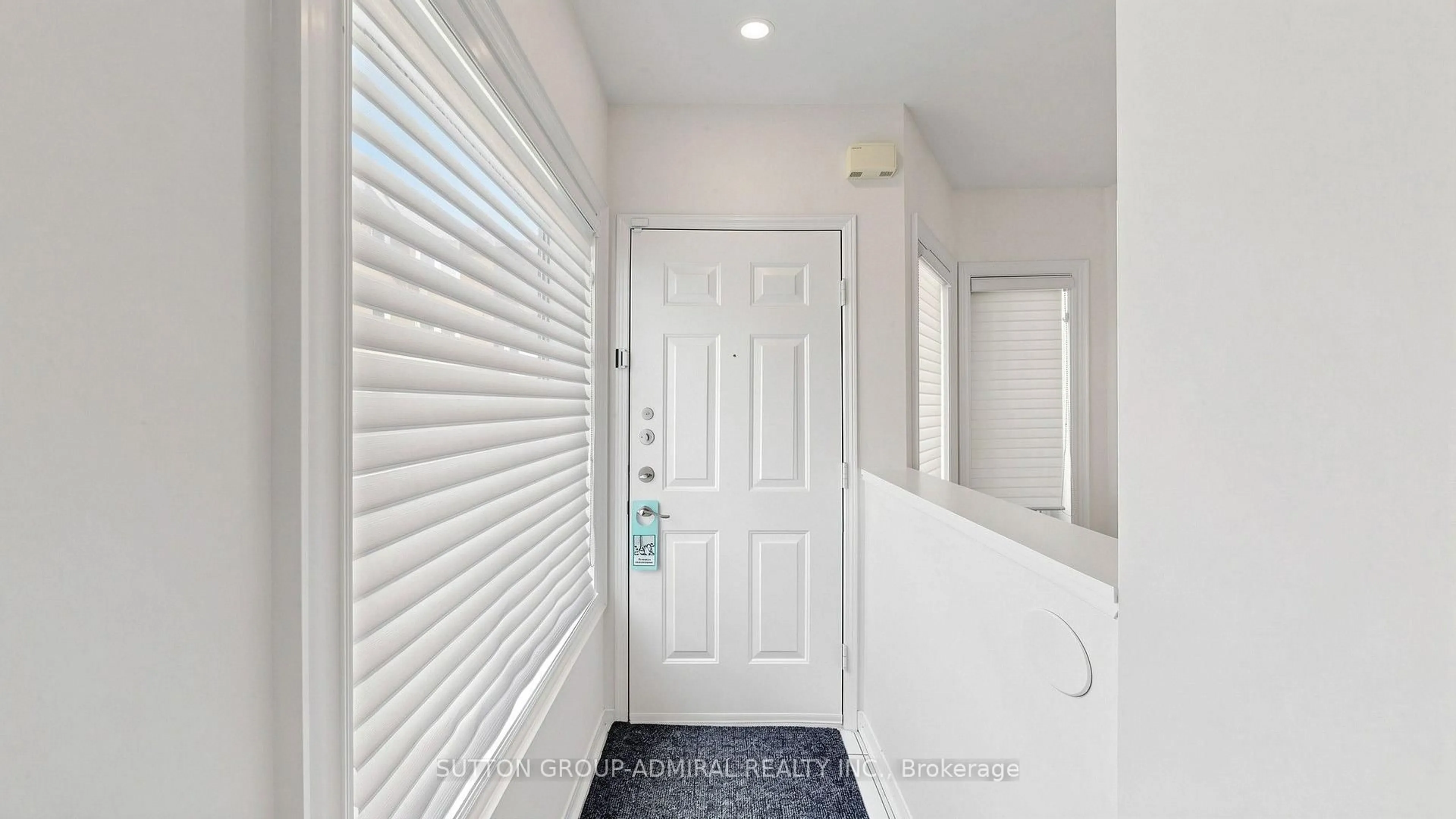 Indoor entryway for 735 New Westminster Dr #46, Vaughan Ontario L4J 7Y9