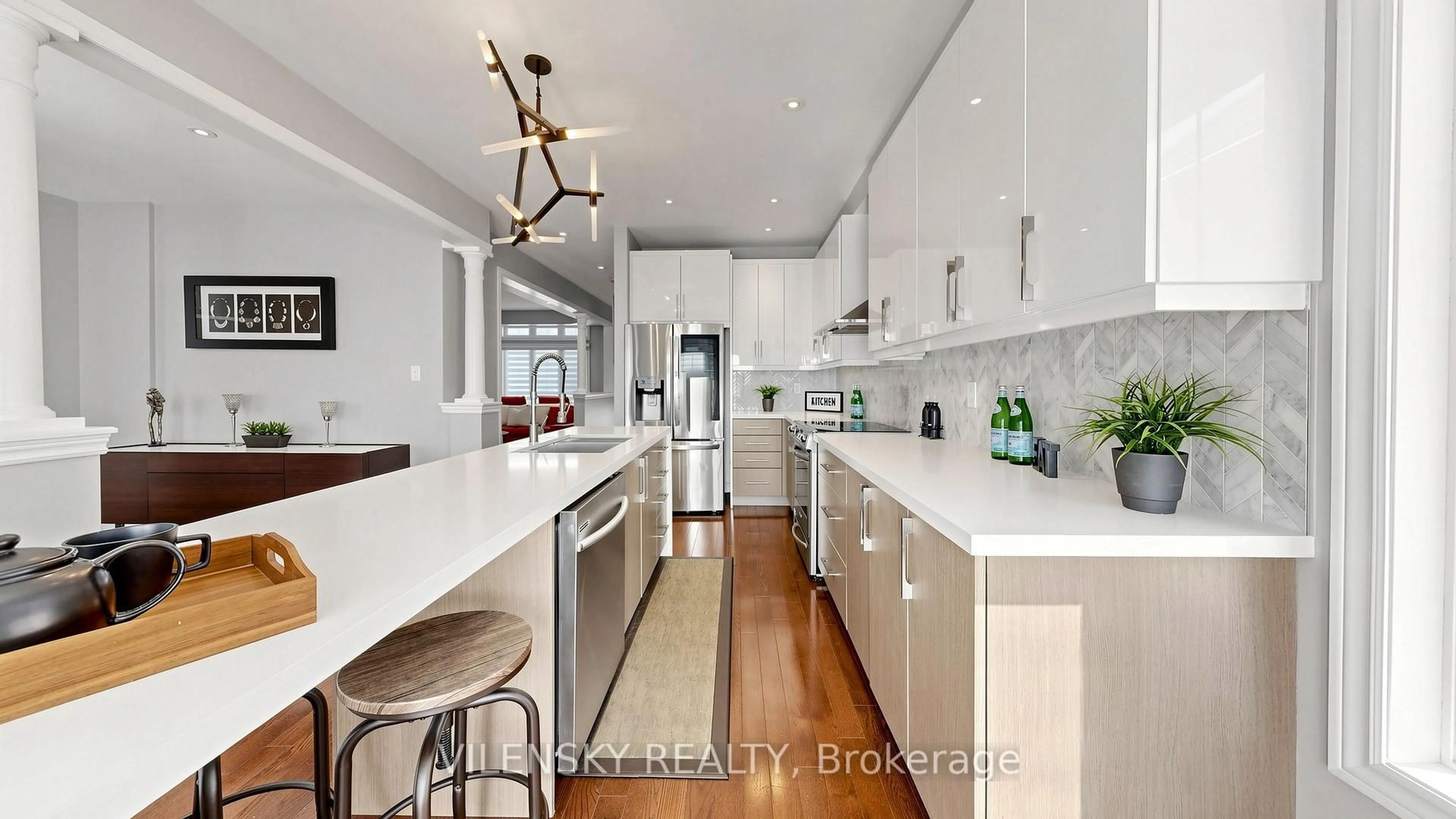 Open concept kitchen, unknown for 294 Ilan Ramon Blvd, Vaughan Ontario L6A 0W4