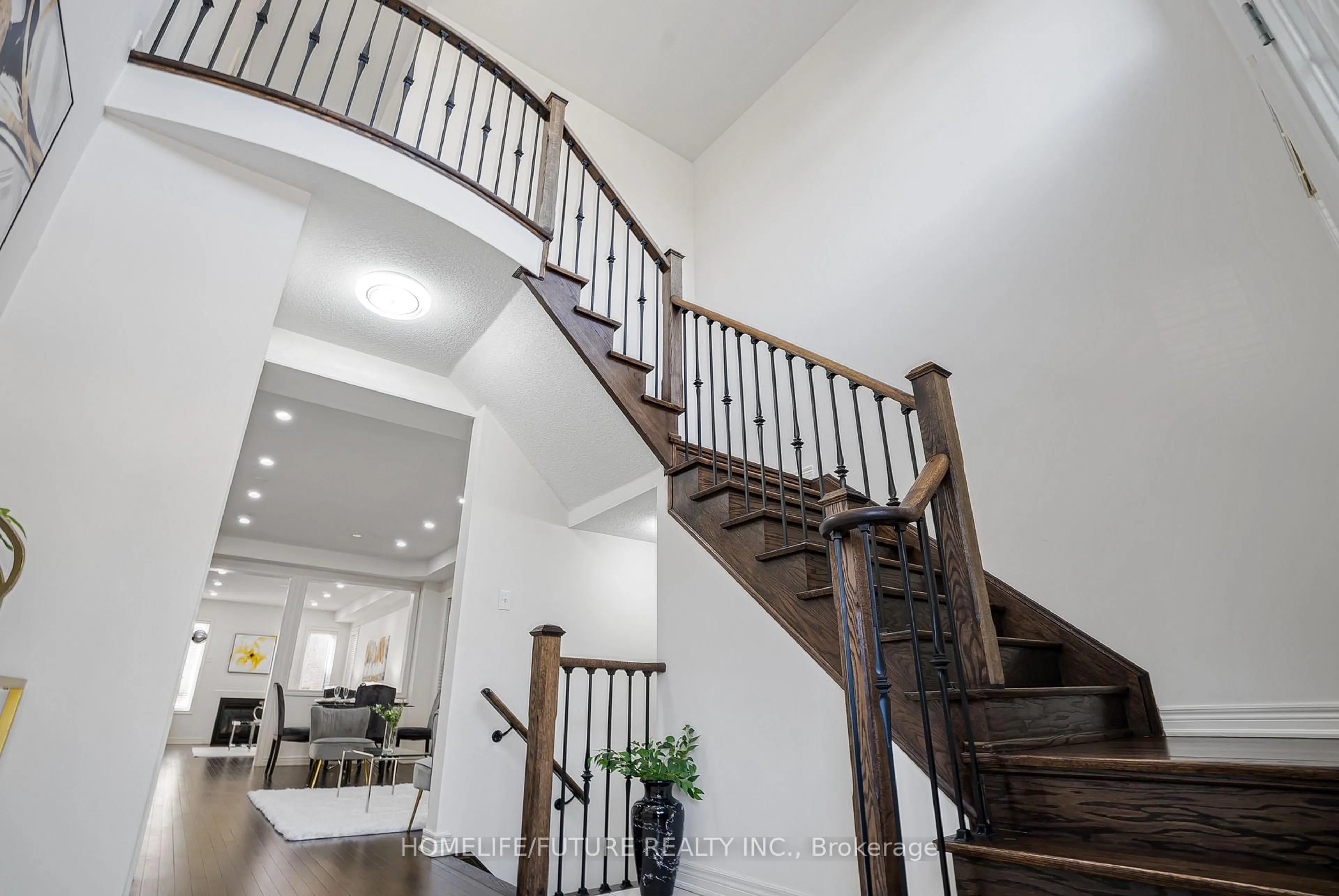 Stairs for 80 Henry Bauer Ave, Markham Ontario L6C 0T1