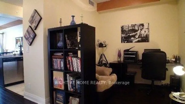 520 Steels Ave #1108, Vaughan 4