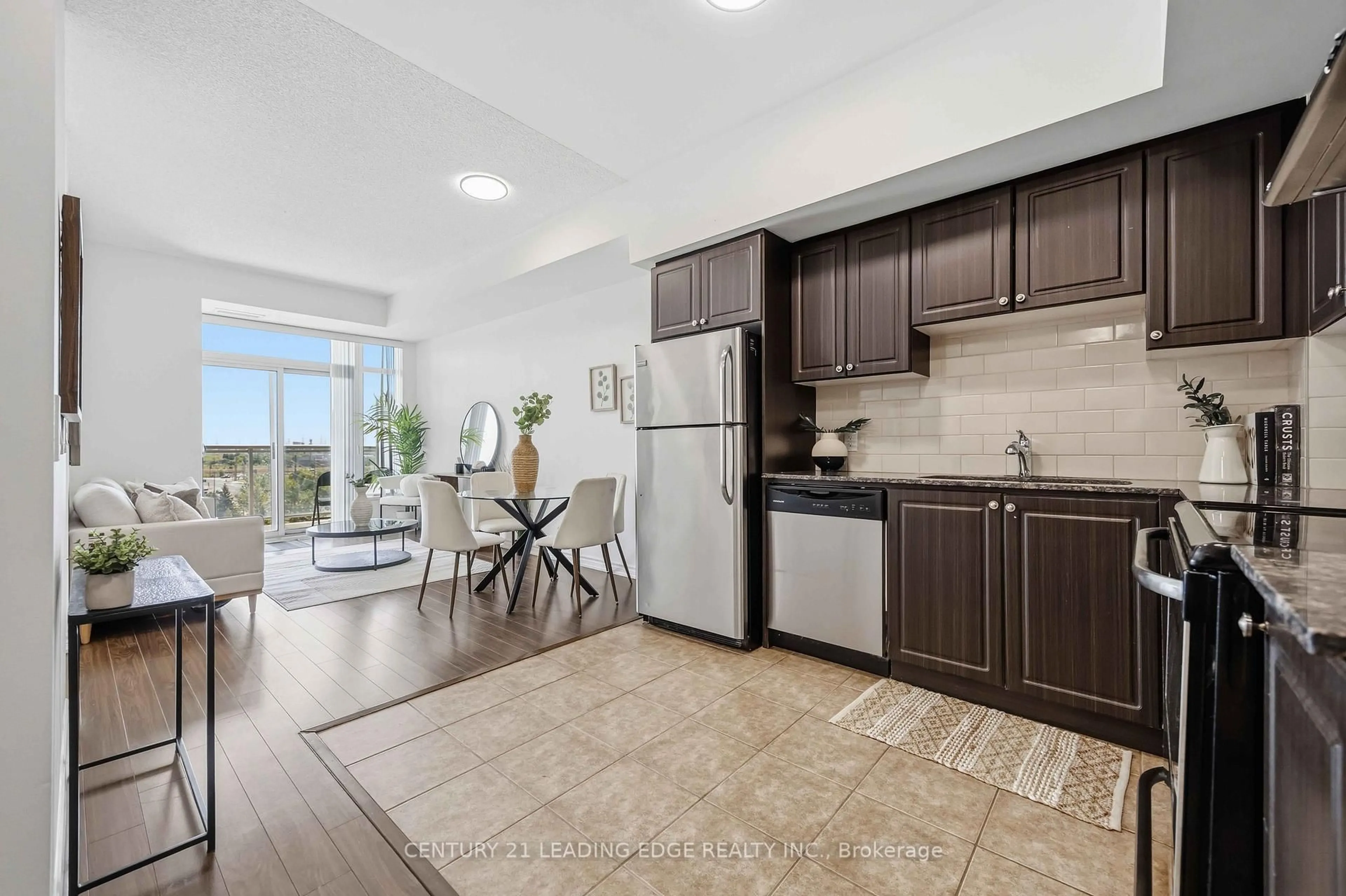 Open concept kitchen, unknown for 8323 Kennedy Rd #612, Markham Ontario L3R 5W7