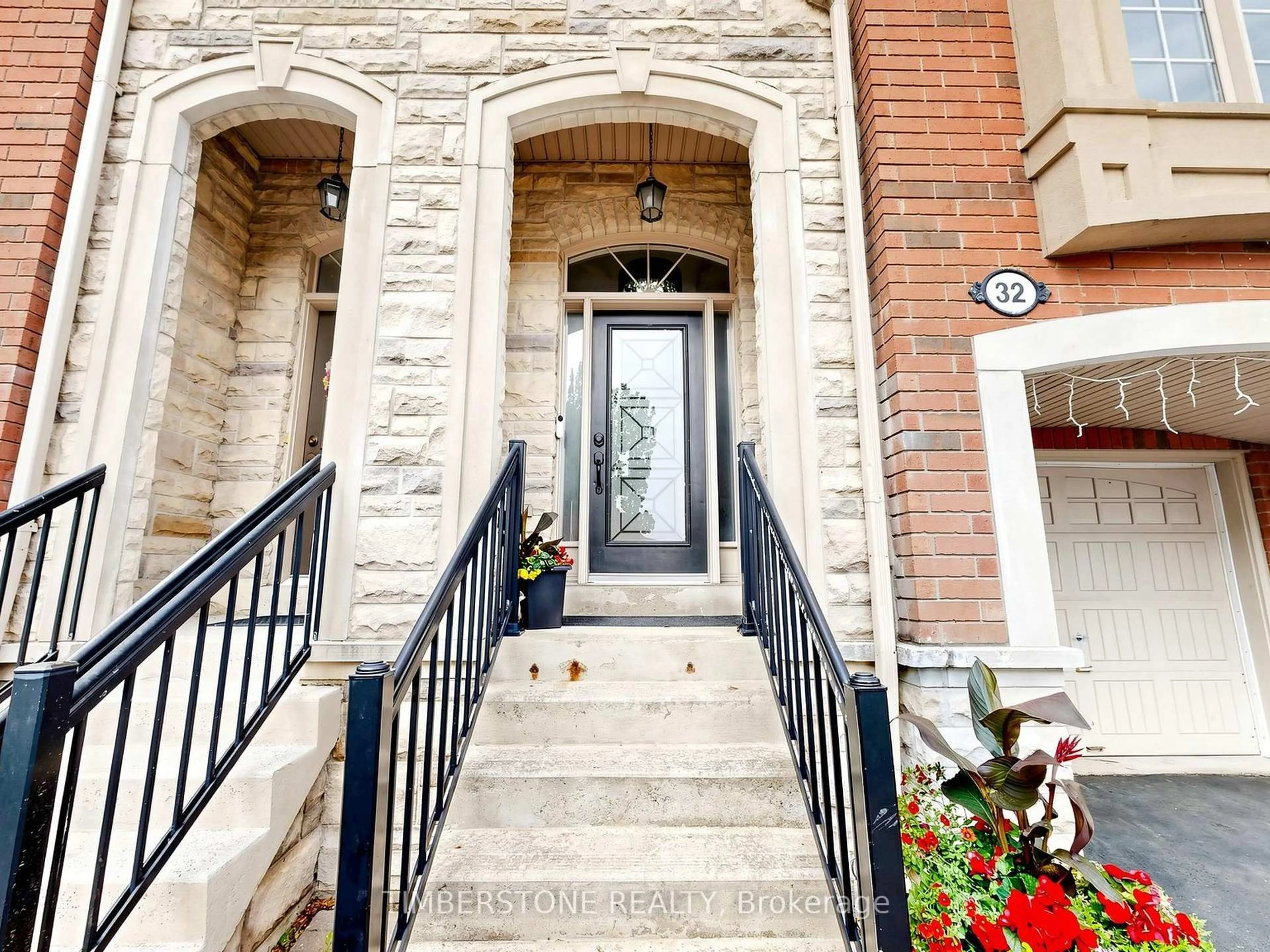 Unknown for 32 George Bogg Rd, Vaughan Ontario L4L 0A3