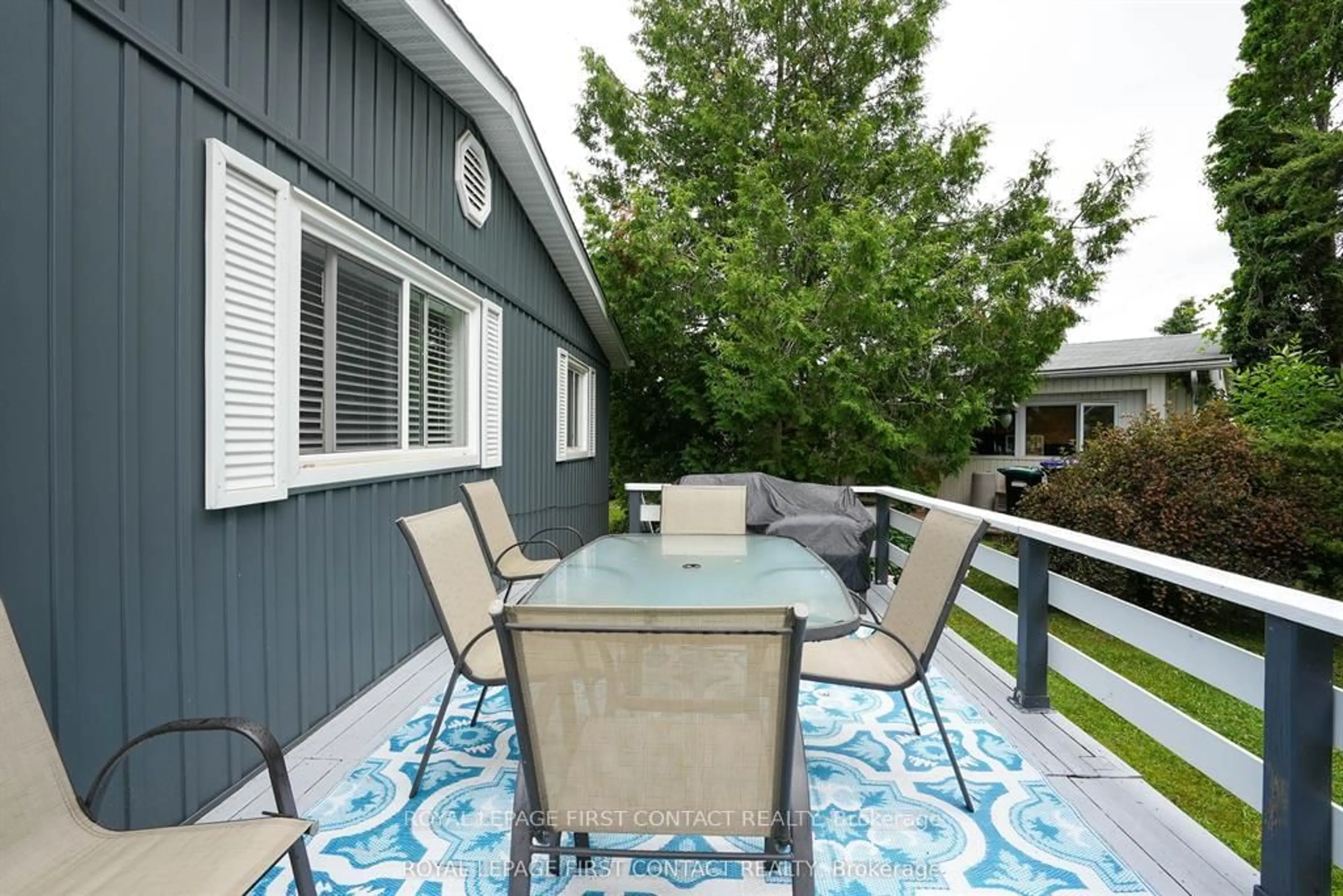 Patio, unknown for 2 Nature Tr, Innisfil Ontario L9S 1K7