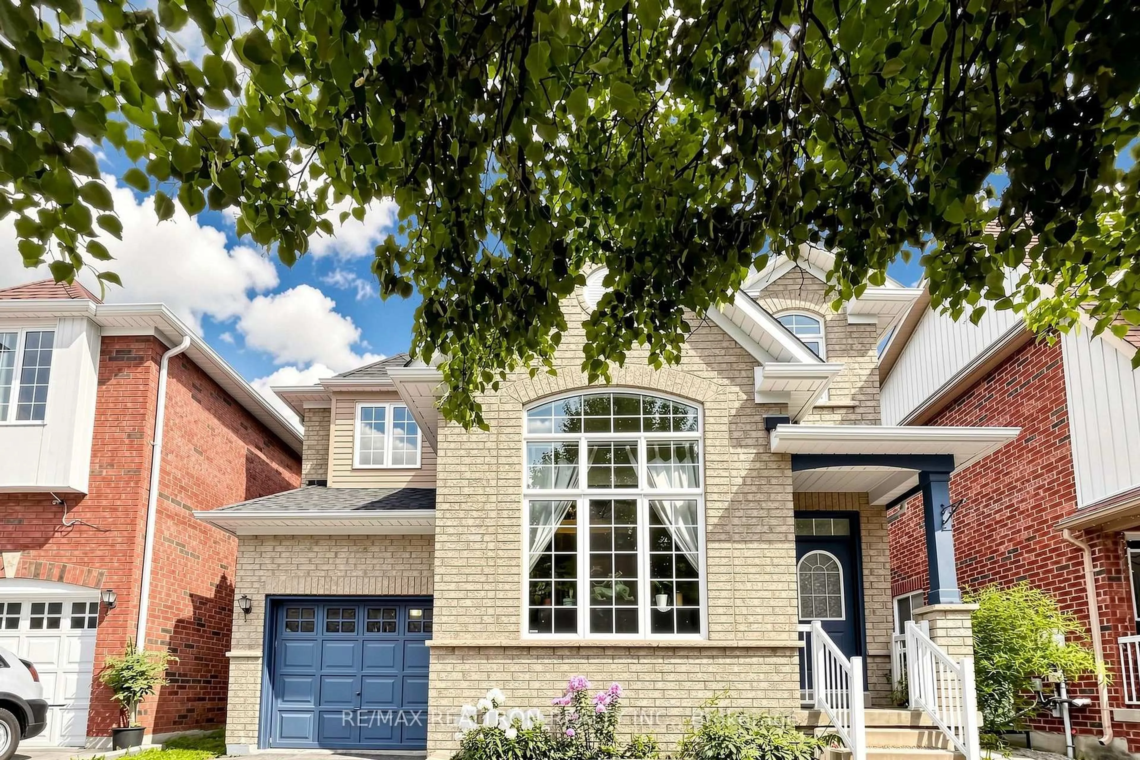Home with brick exterior material, street for 51 Pinecrest St, Markham Ontario L6E 1C2