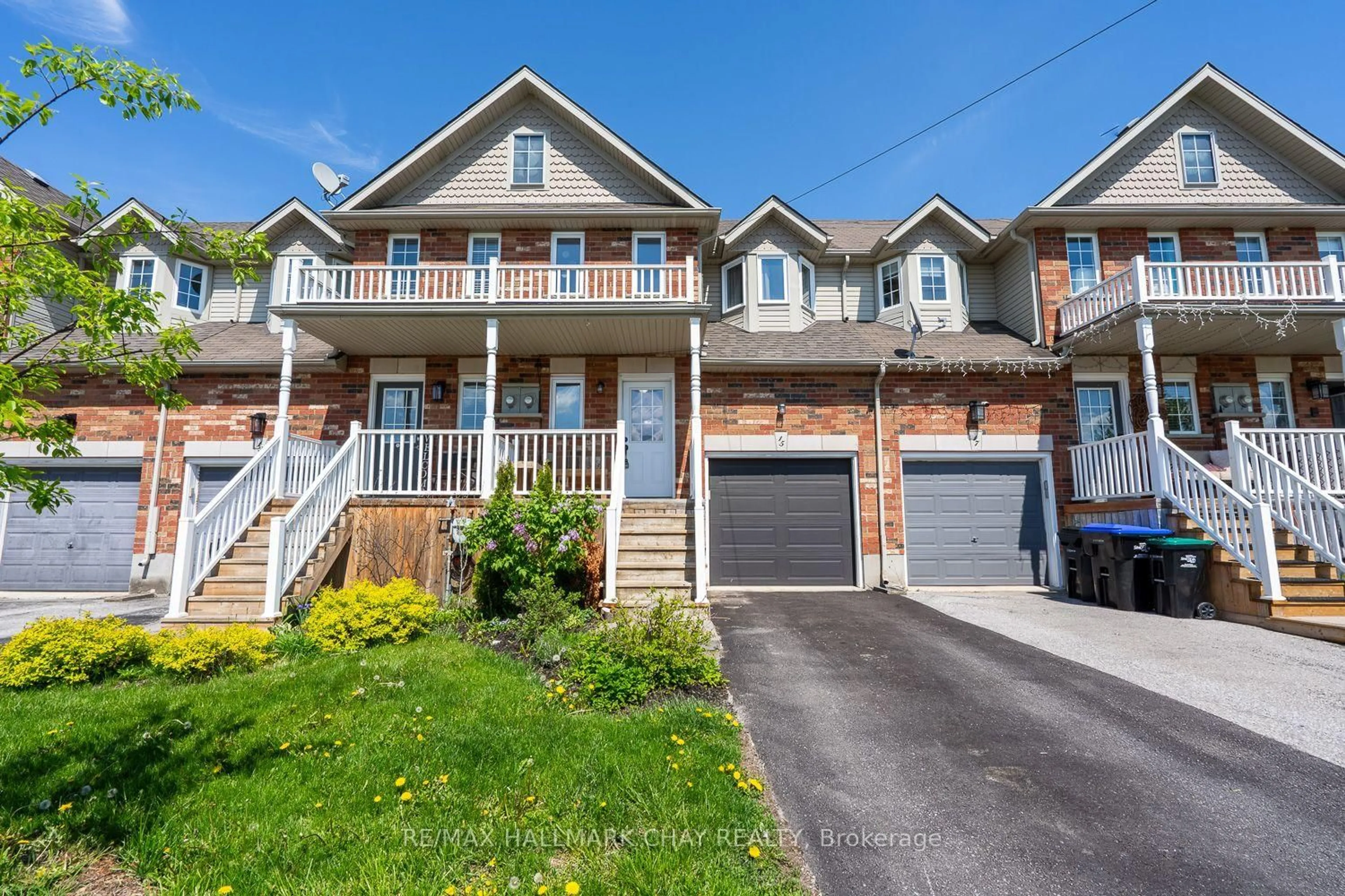 Unknown for 15 Wallace St, New Tecumseth Ontario L9R 2G5