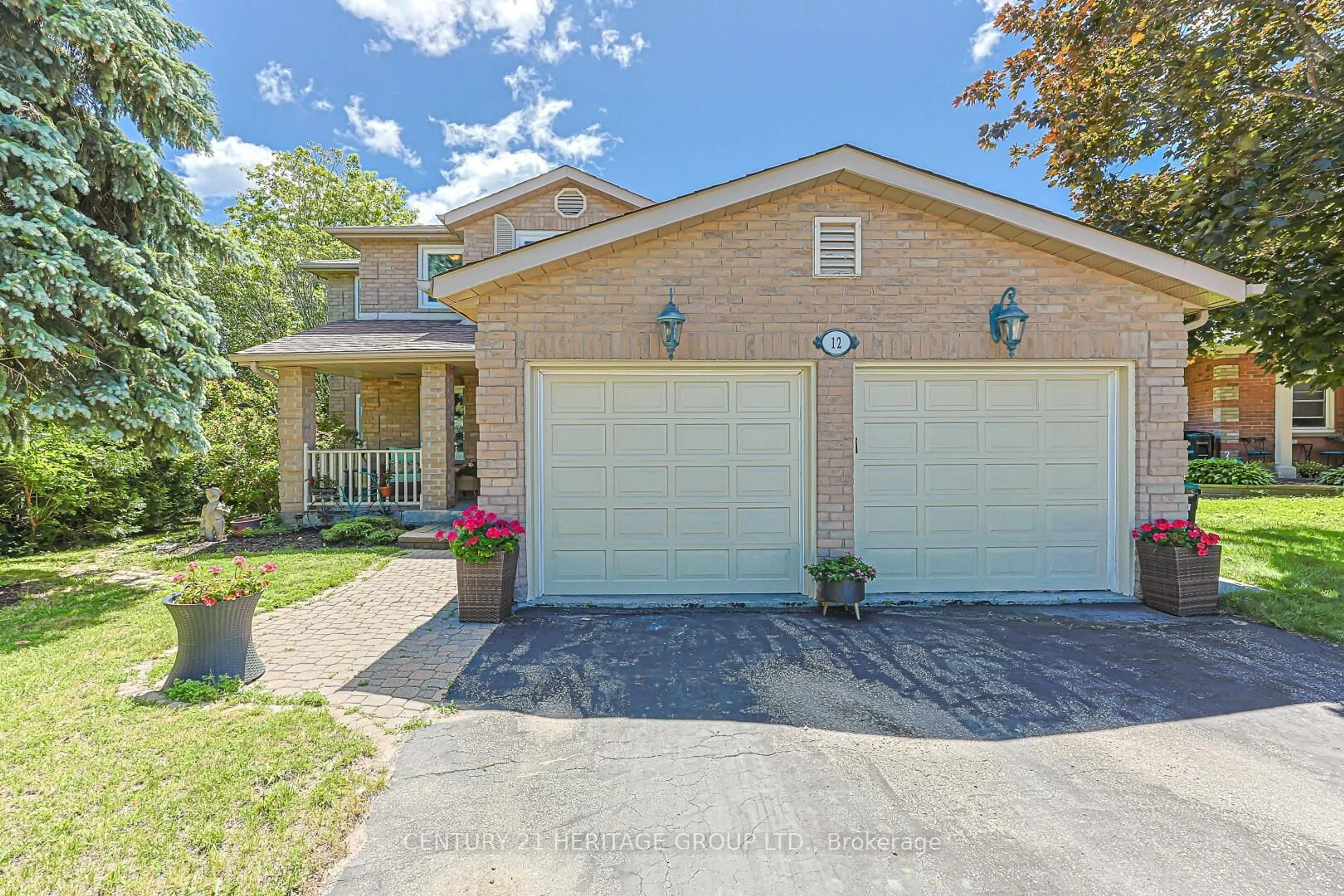 Home with brick exterior material, street for 12 Gres Crt, Bradford West Gwillimbury Ontario L3Z 2S4