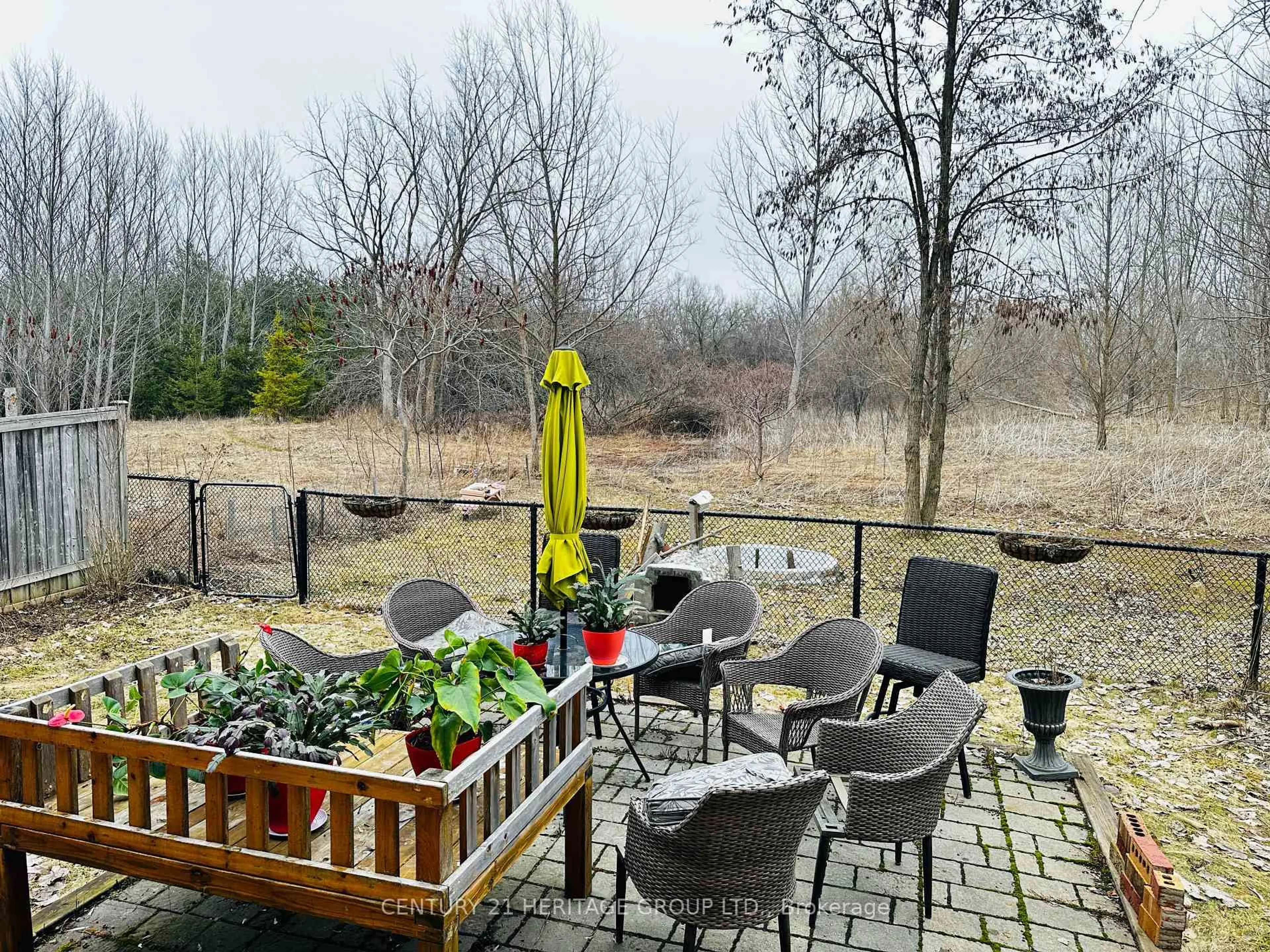 Patio, water/lake/river/ocean view for 97 Maroon Dr, Richmond Hill Ontario L4E 5B6