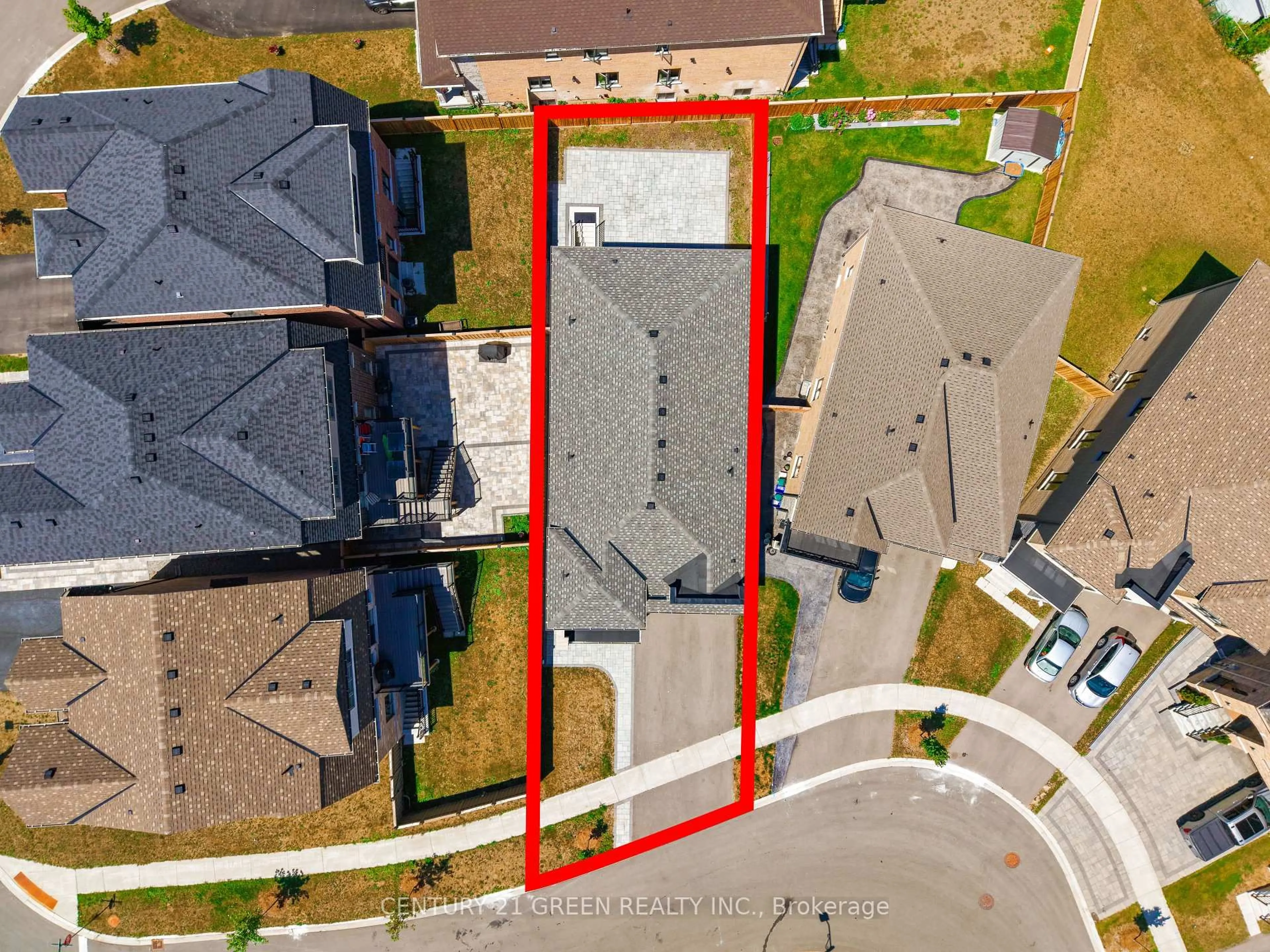 A pic from outside/outdoor area/front of a property/back of a property/a pic from drone, street for 64 Coldwell Bay Circ, Vaughan Ontario L4H 5E9