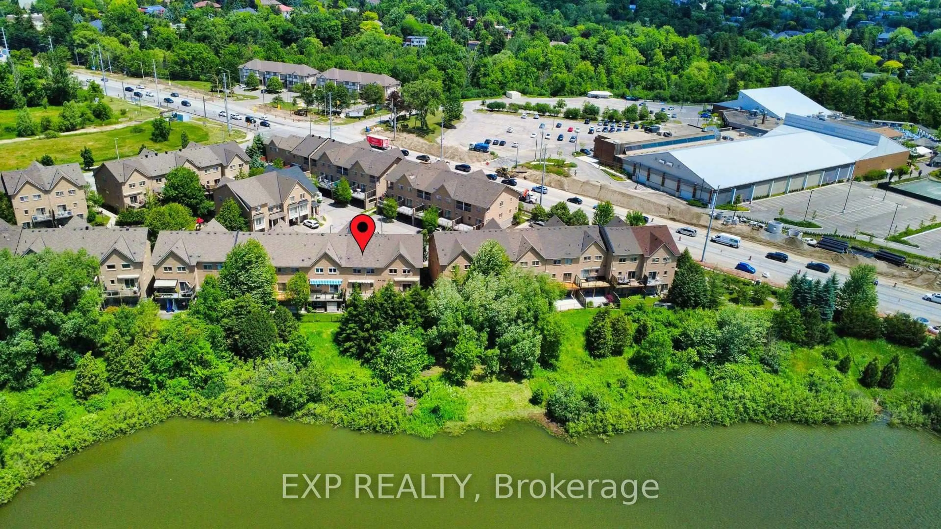 A pic from outside/outdoor area/front of a property/back of a property/a pic from drone, unknown for 8900 Bathurst St #9, Vaughan Ontario L4J 8A7