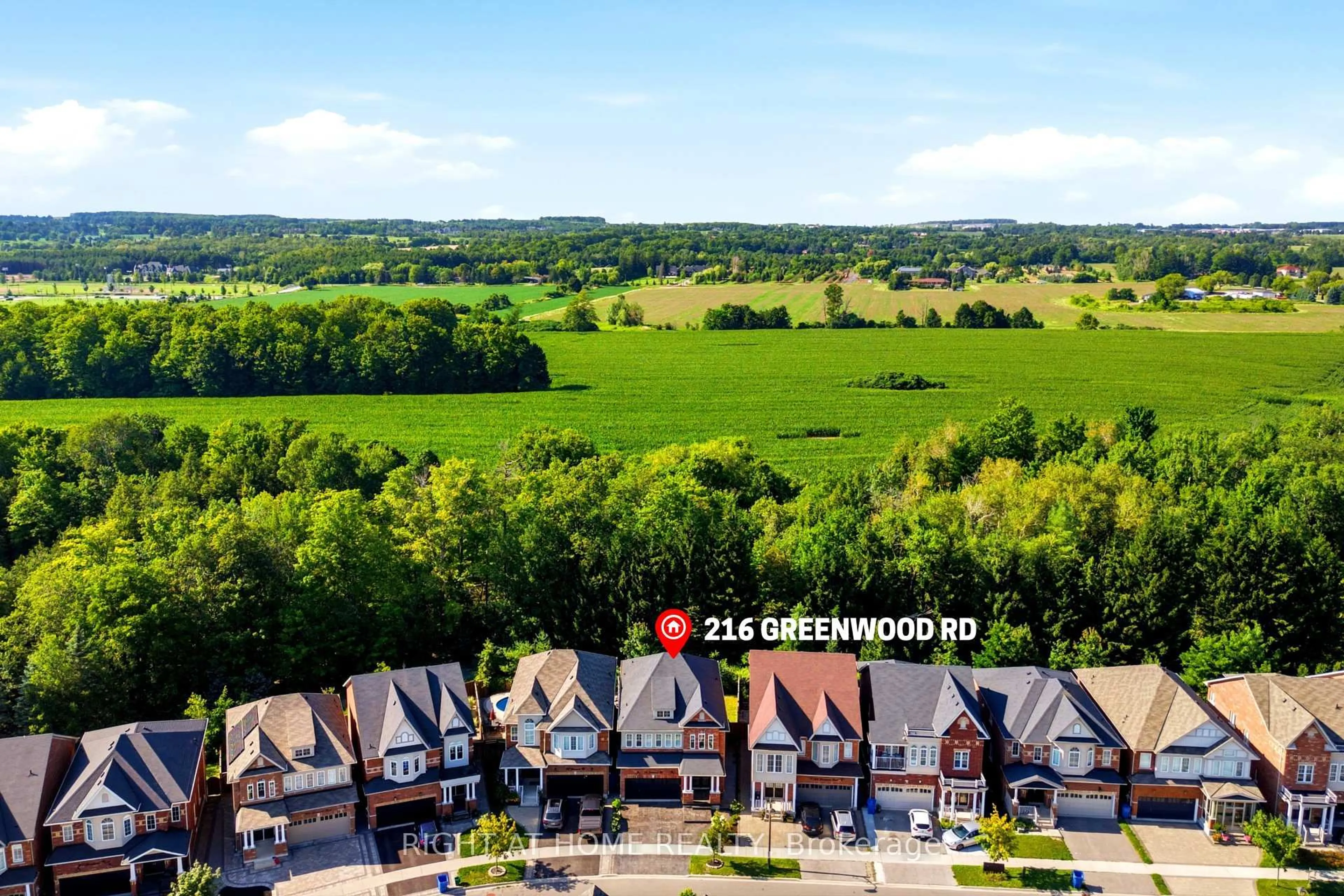 A pic from outside/outdoor area/front of a property/back of a property/a pic from drone, unknown for 216 Greenwood Rd, Whitchurch-Stouffville Ontario L4A 4N8