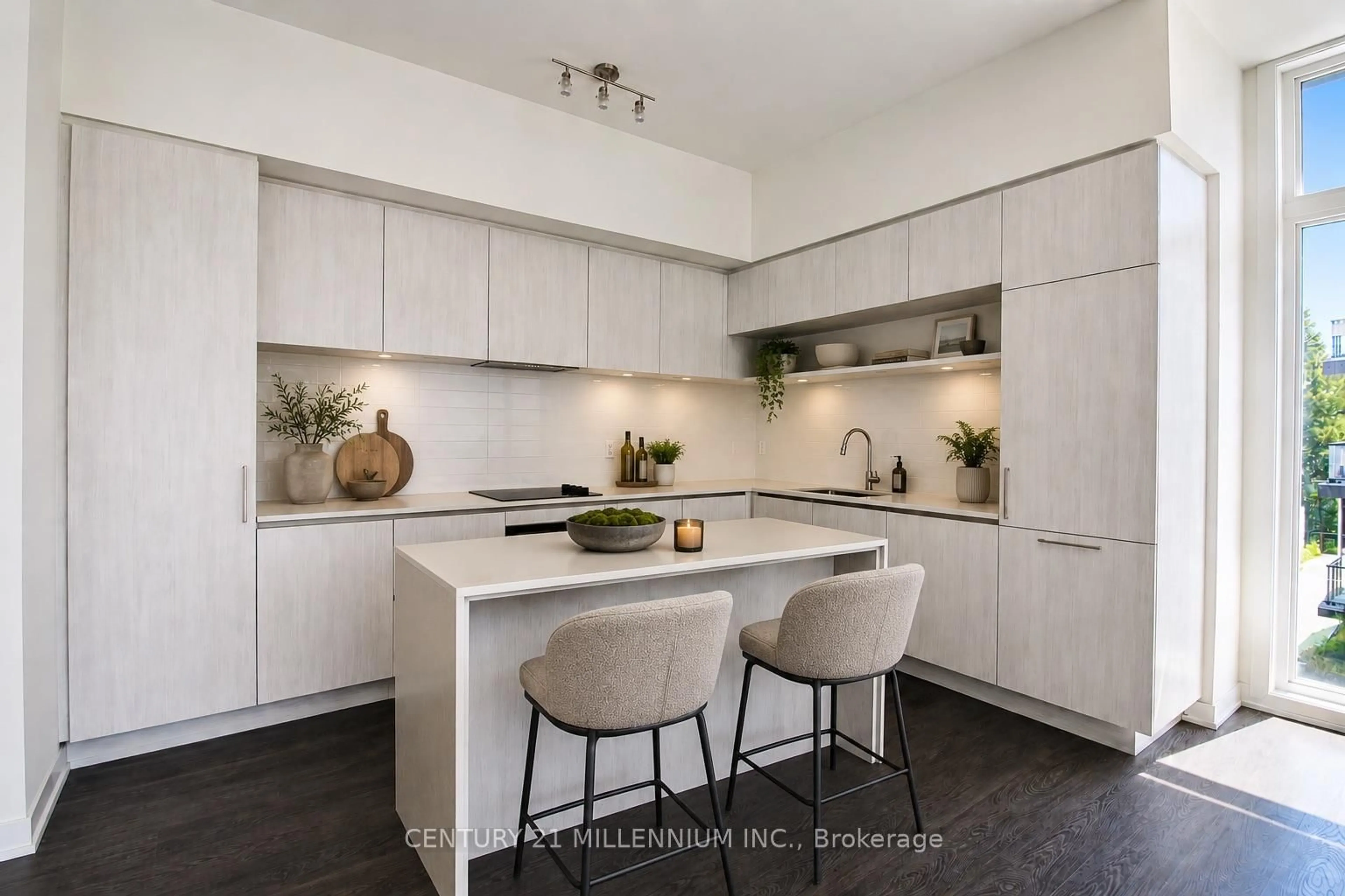 Contemporary kitchen, ceramic/tile floor for 12 David Eyer Rd #1103, Richmond Hill Ontario L4S 0N3