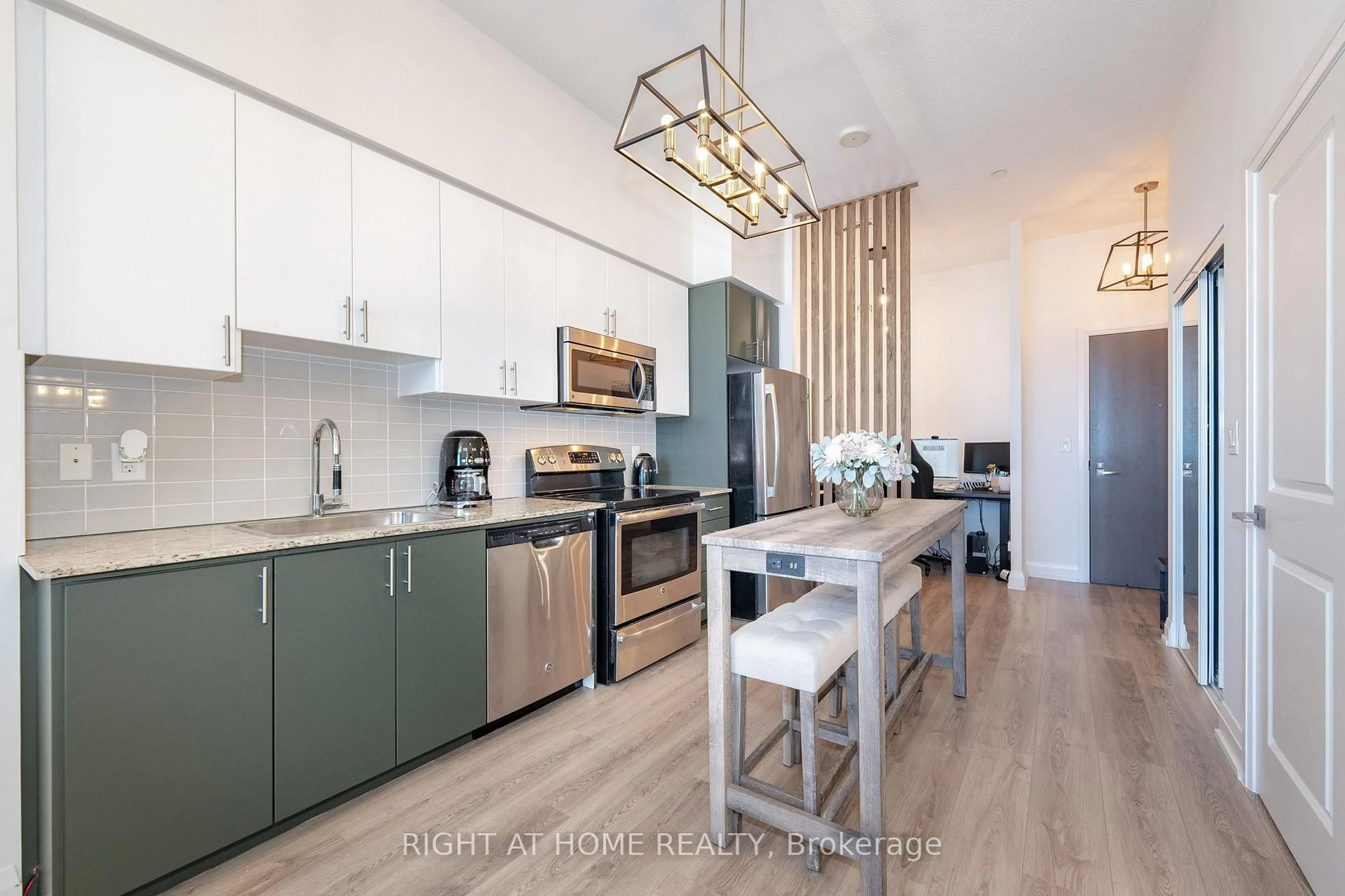 Open concept kitchen, unknown for 7171 Yonge St #306, Markham Ontario L3T 0C5