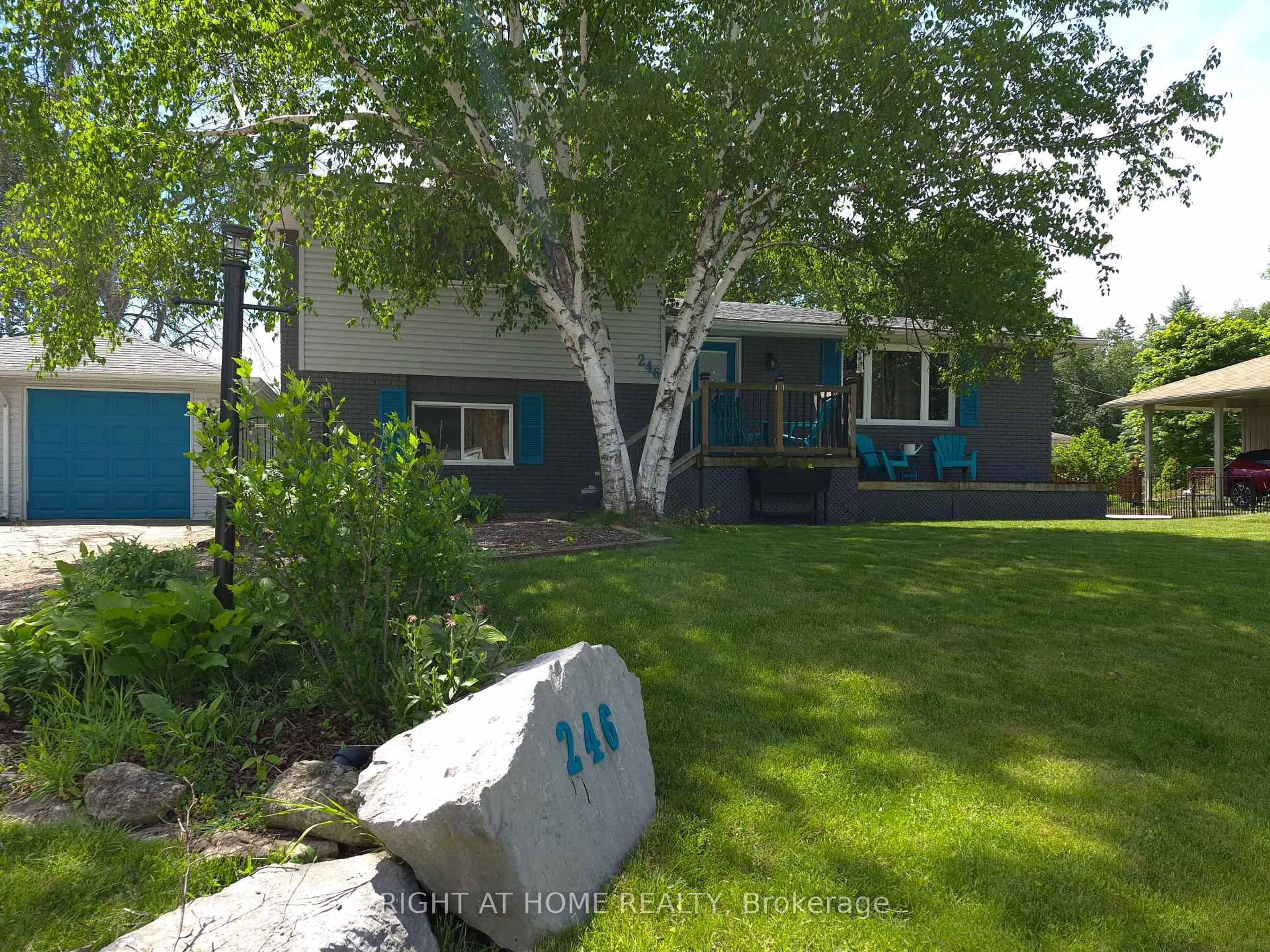 A pic from outside/outdoor area/front of a property/back of a property/a pic from drone, unknown for 246 Calford St, Essa Ontario L0M 1B0