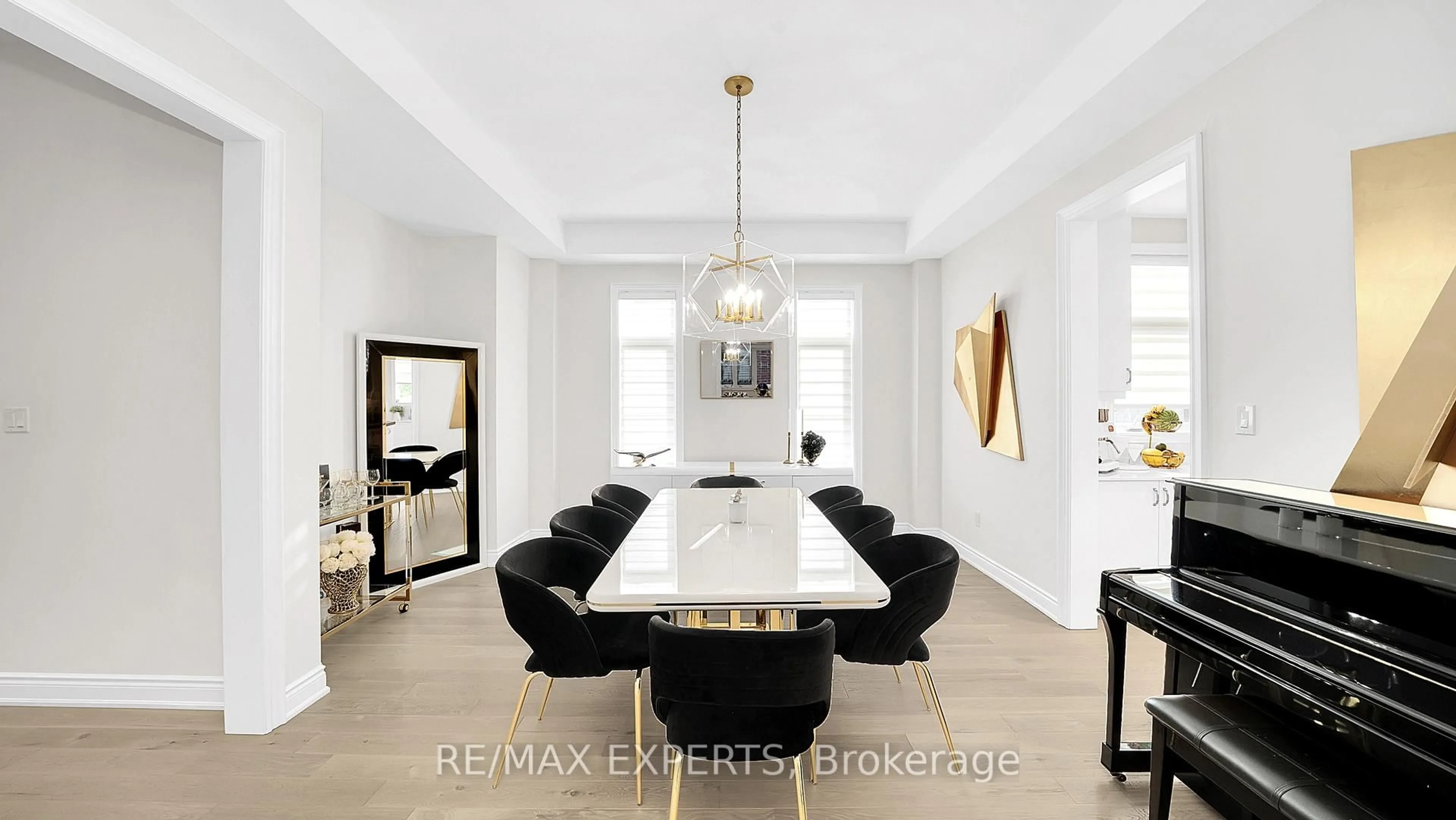 Dining room, ceramic/tile floor for 89 Rosshaven Cres, Vaughan Ontario L4L 1A6