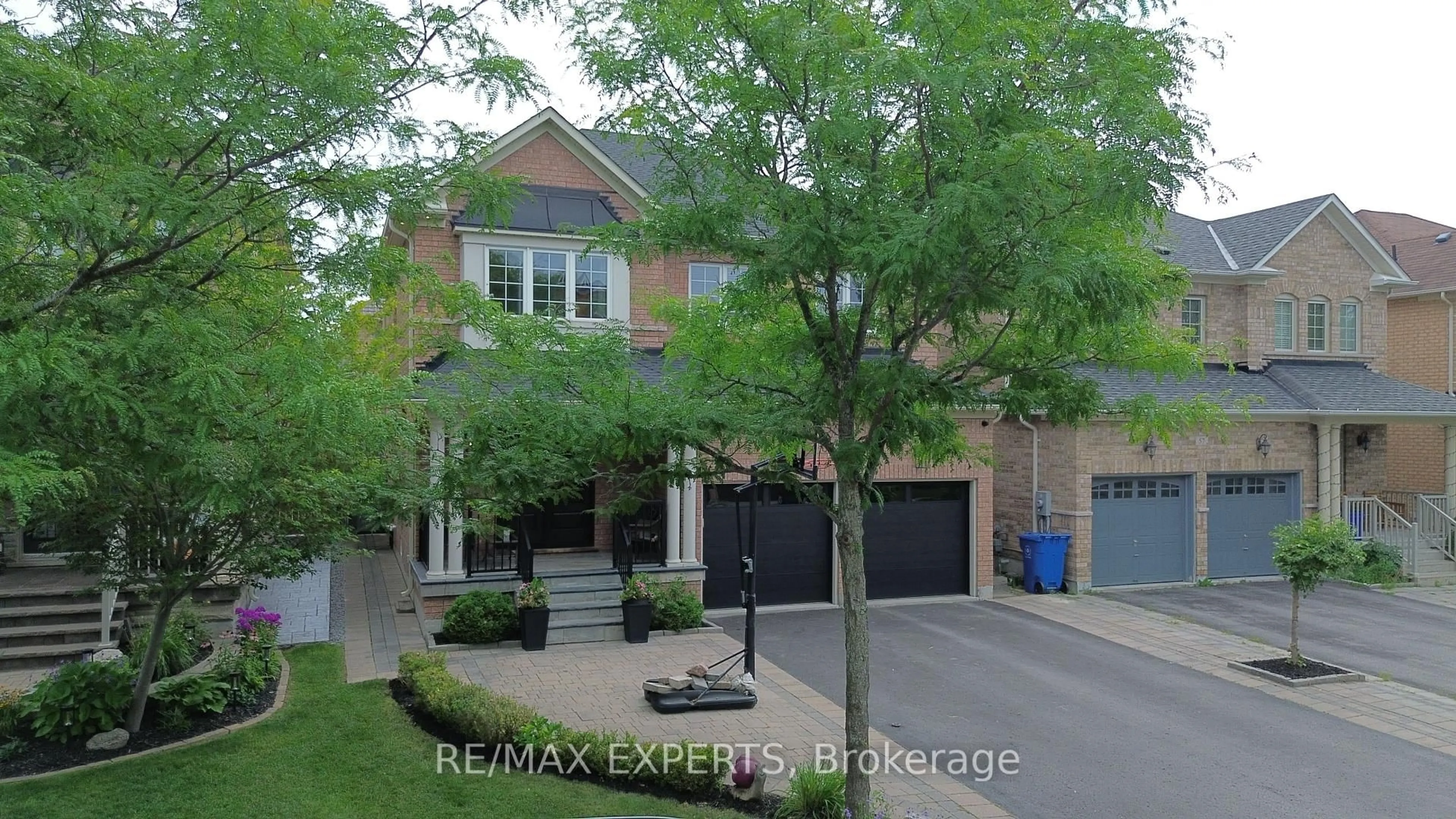 Unknown for 53 Braith Cres, Whitchurch-Stouffville Ontario L4A 0B9