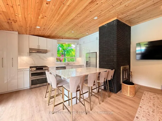 225 Carrville Rd, Richmond Hill 5
