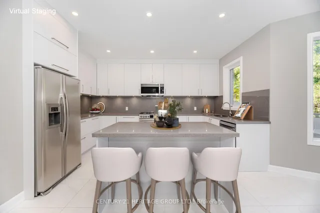 6 Vitlor Dr, Richmond Hill 5