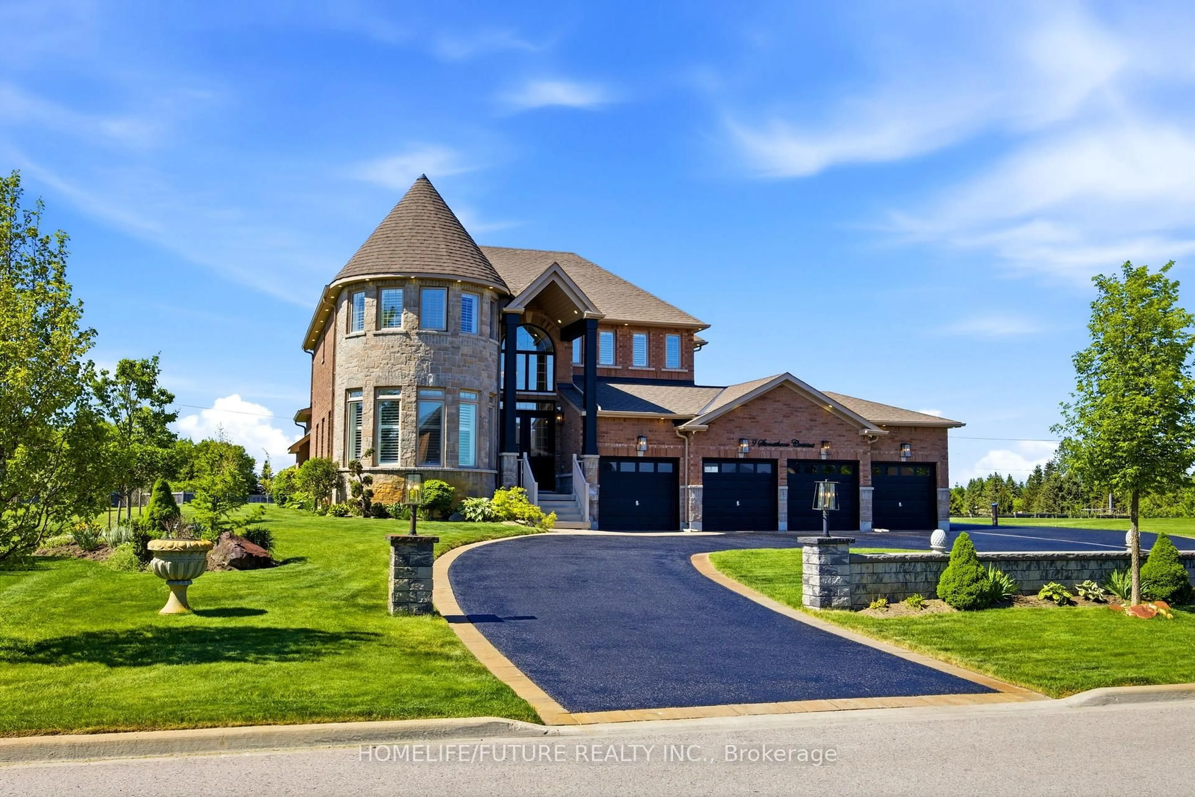 Home with brick exterior material, street for 9 Stonesthrow Cres, Uxbridge Ontario L0C 1A0