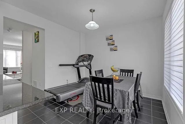 6 Frederick Pearson St, East Gwillimbury 5