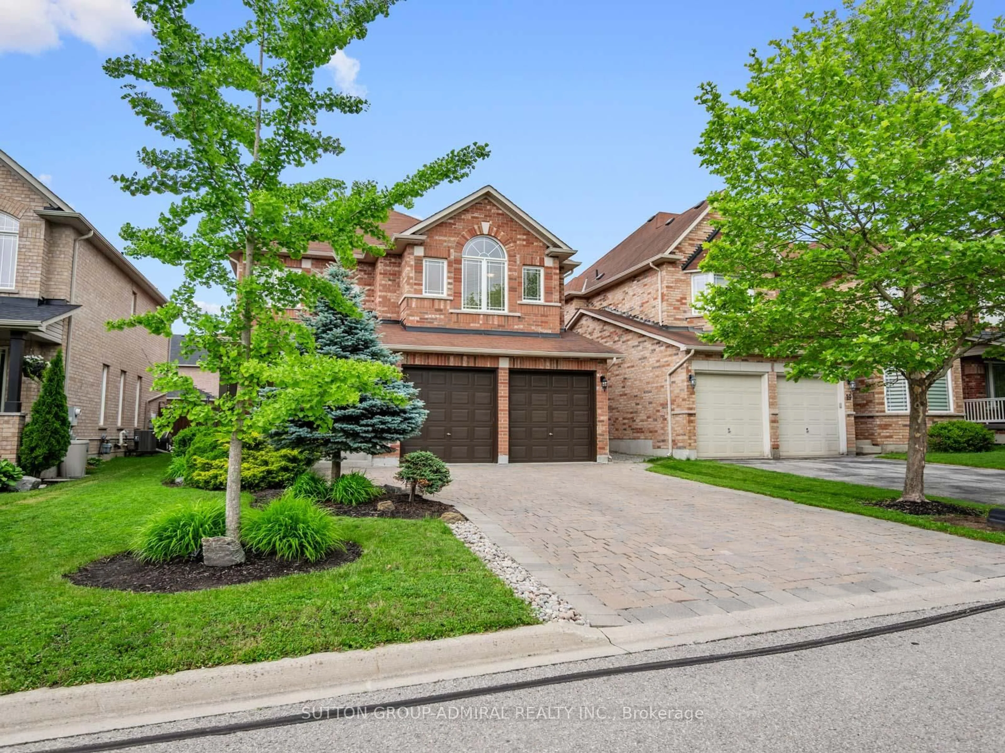Home with brick exterior material, street for 23 Kerr Lane, Aurora Ontario L4G 0E5