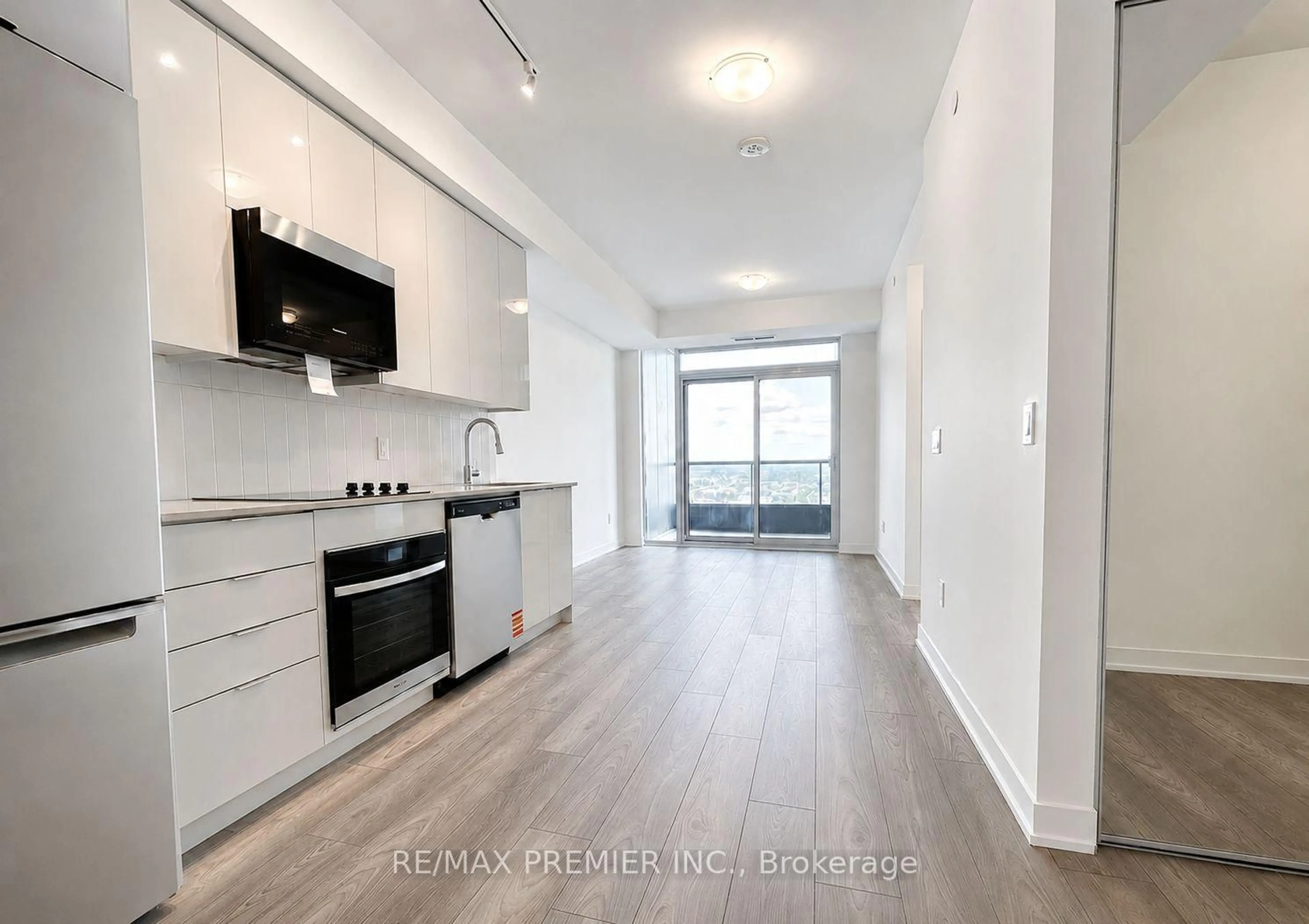 Unknown for 474 Caldari Rd #1707, Vaughan Ontario L4K 0R5