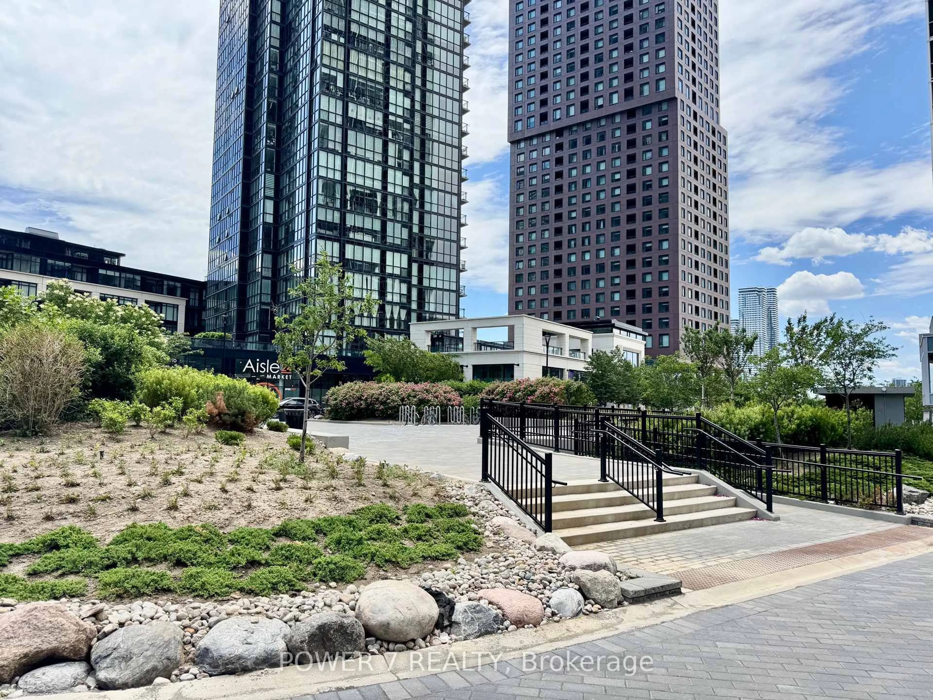 A pic from outside/outdoor area/front of a property/back of a property/a pic from drone, city buildings view from balcony for 2908 Highway 7 Rd #319, Vaughan Ontario L4K 0K5