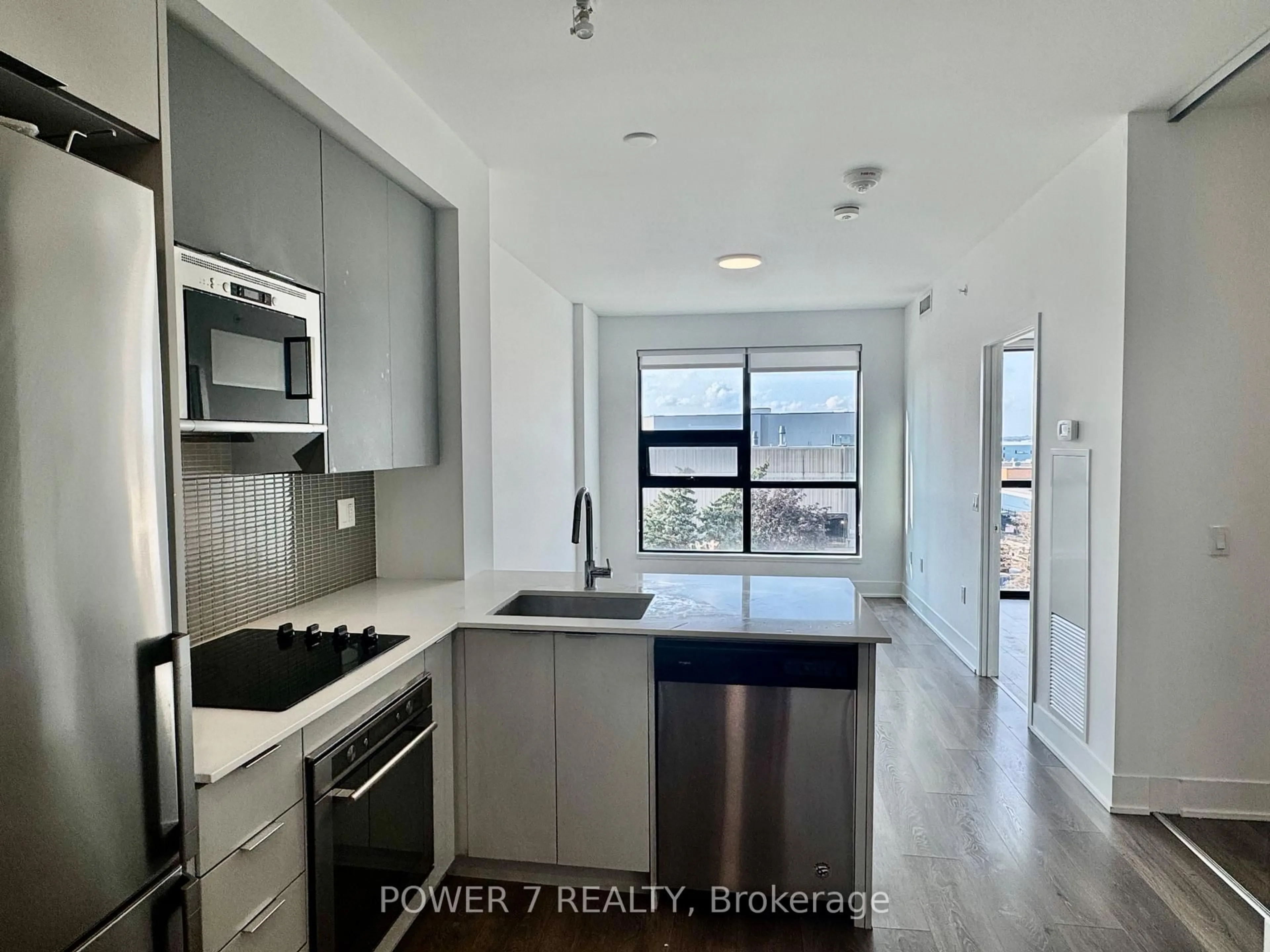 Unknown for 2908 Highway 7 Rd #319, Vaughan Ontario L4K 0K5