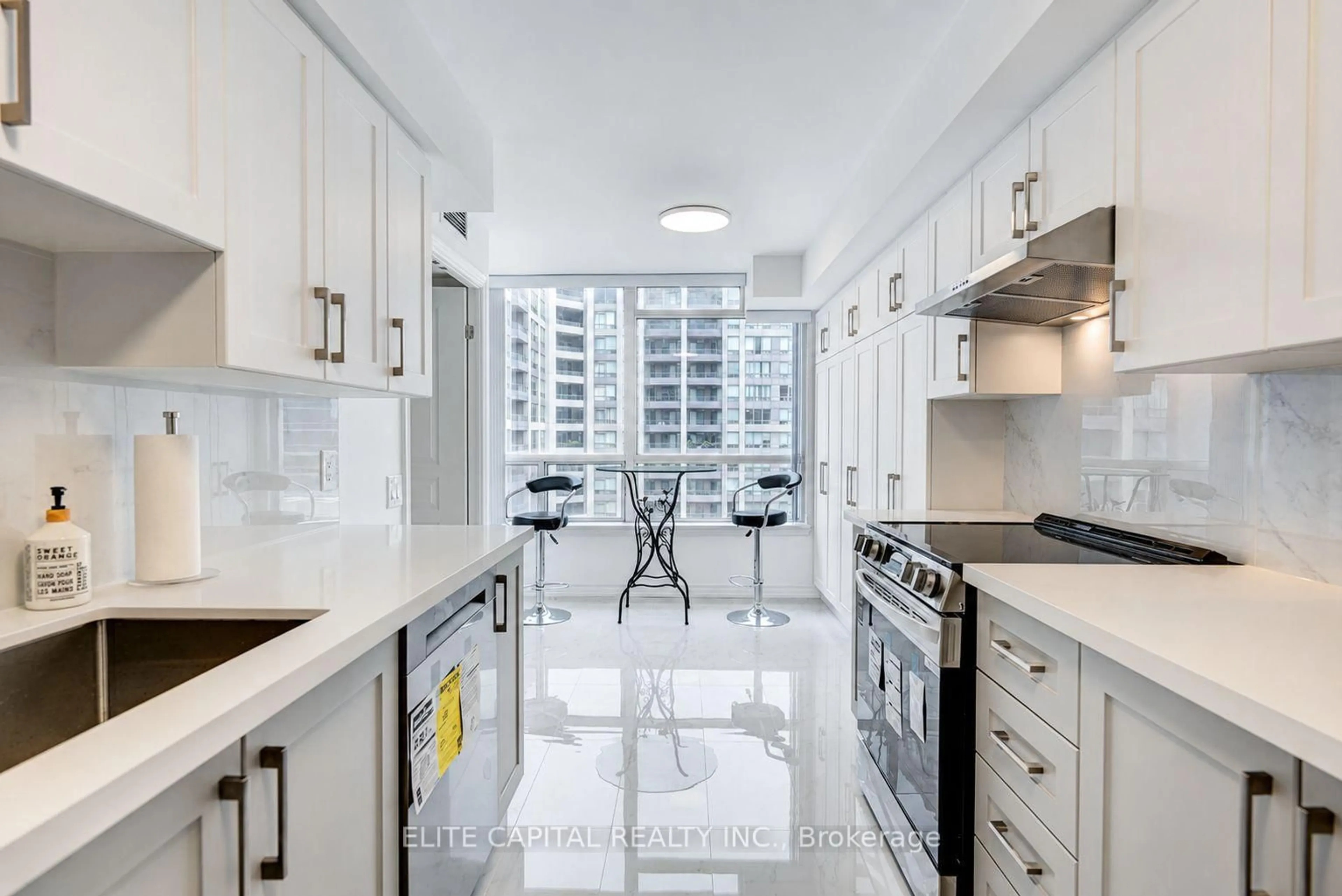 Unknown for 9015 Leslie St #616, Richmond Hill Ontario L4B 4J8