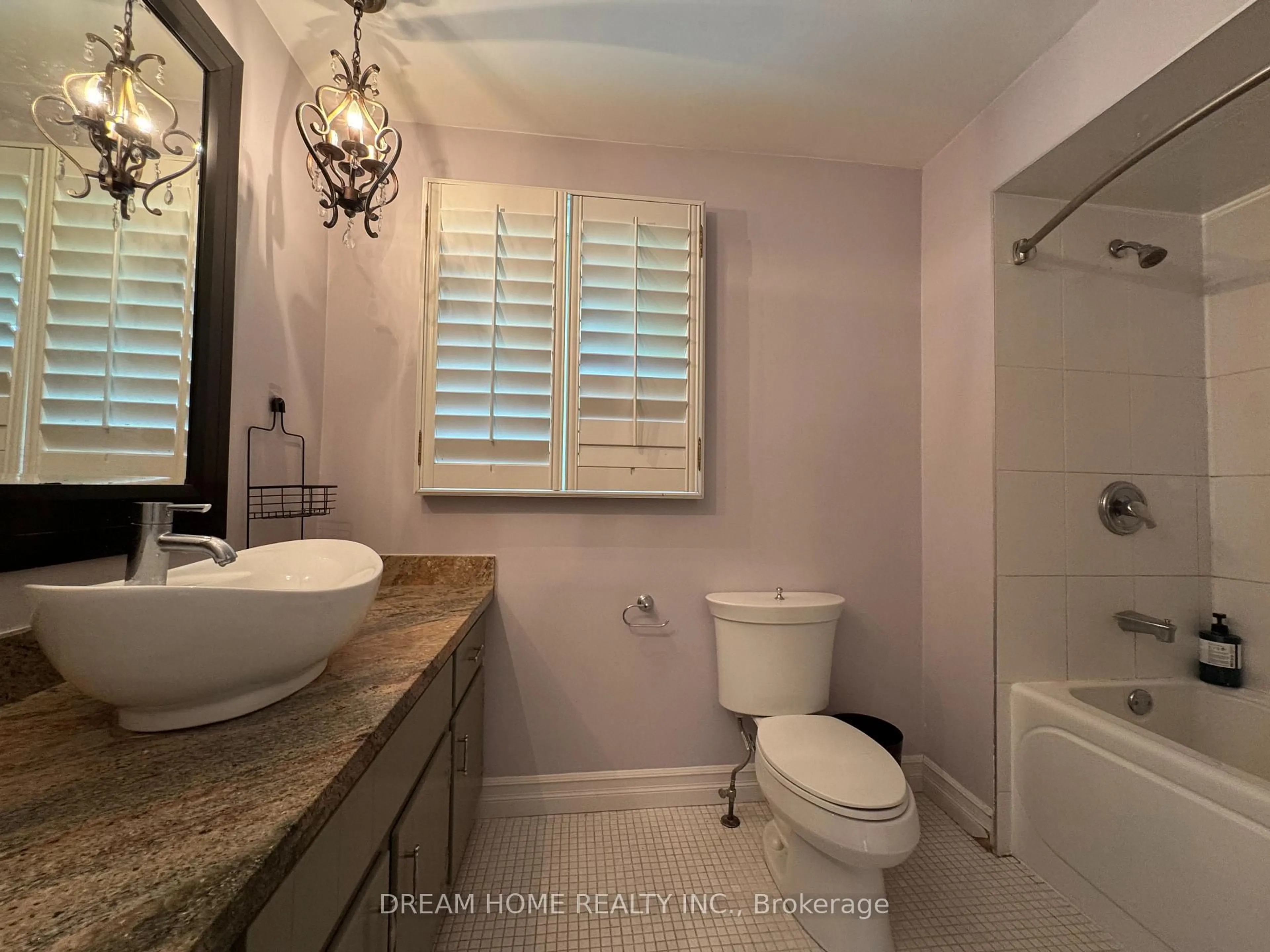 Contemporary bathroom, ceramic/tile floor for 31 Markhaven Rd, Markham Ontario L3R 1T8