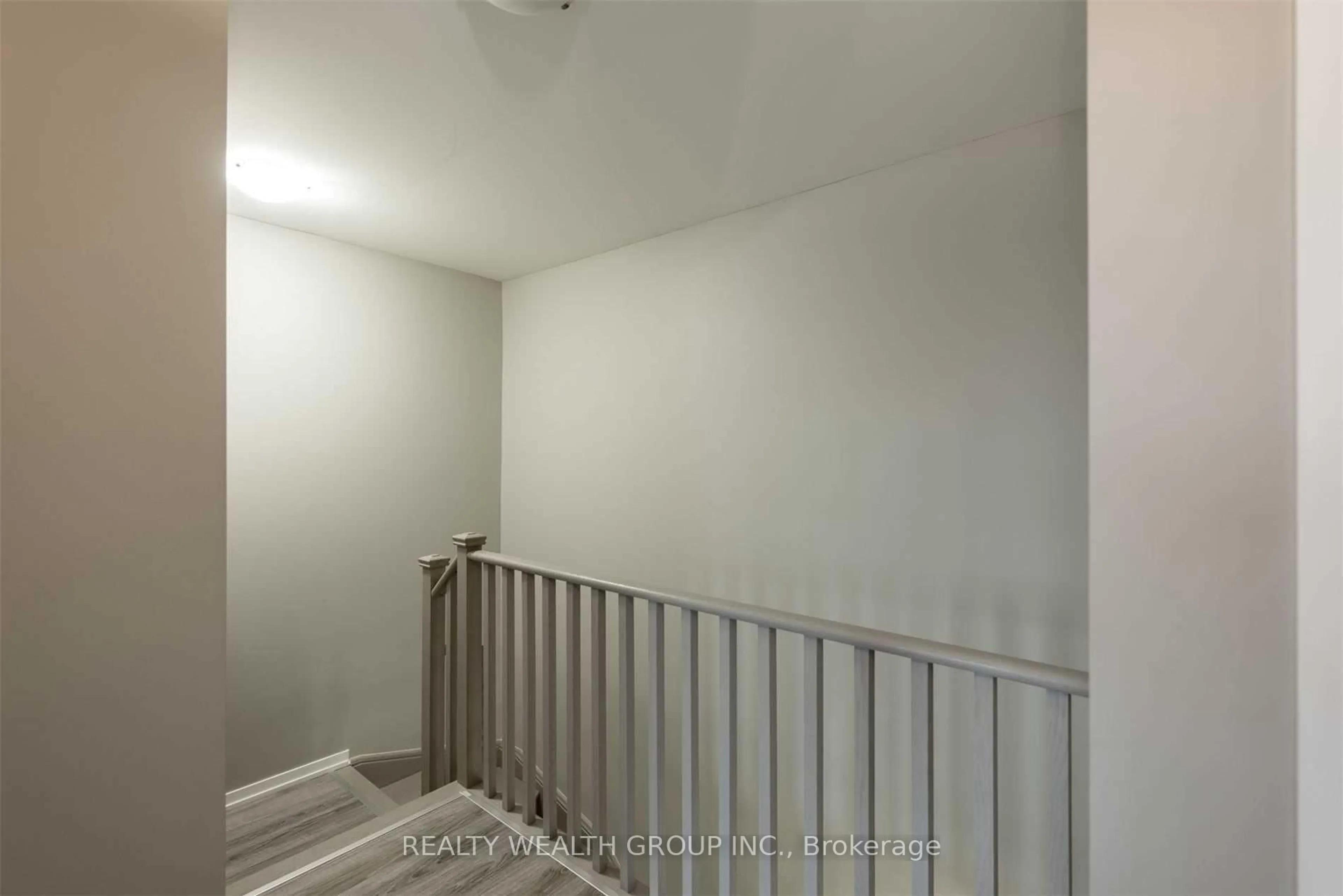 Unknown for 26 Bruce St #12, Vaughan Ontario L4L 1J4